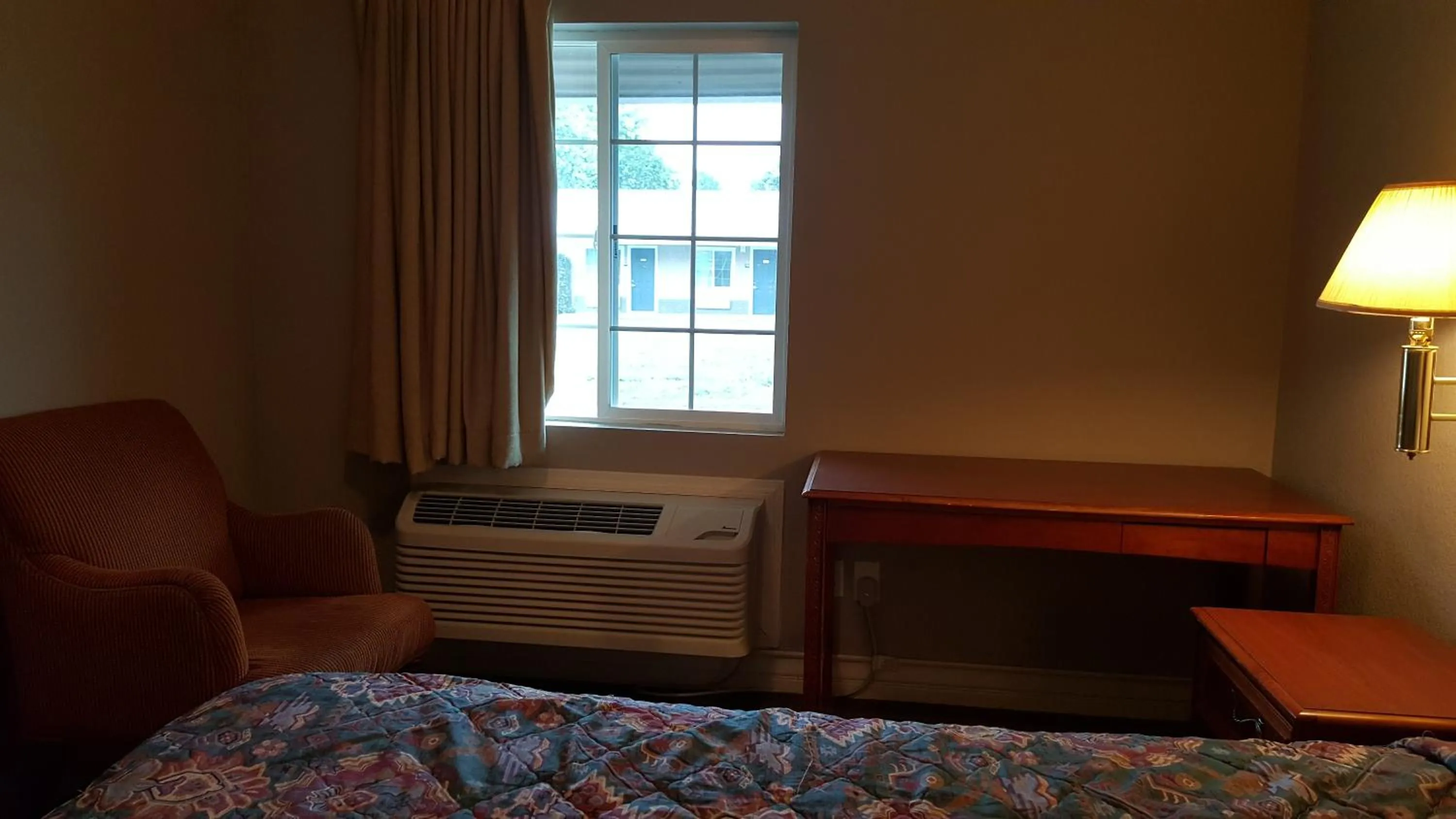 Bed in Pacific Motel