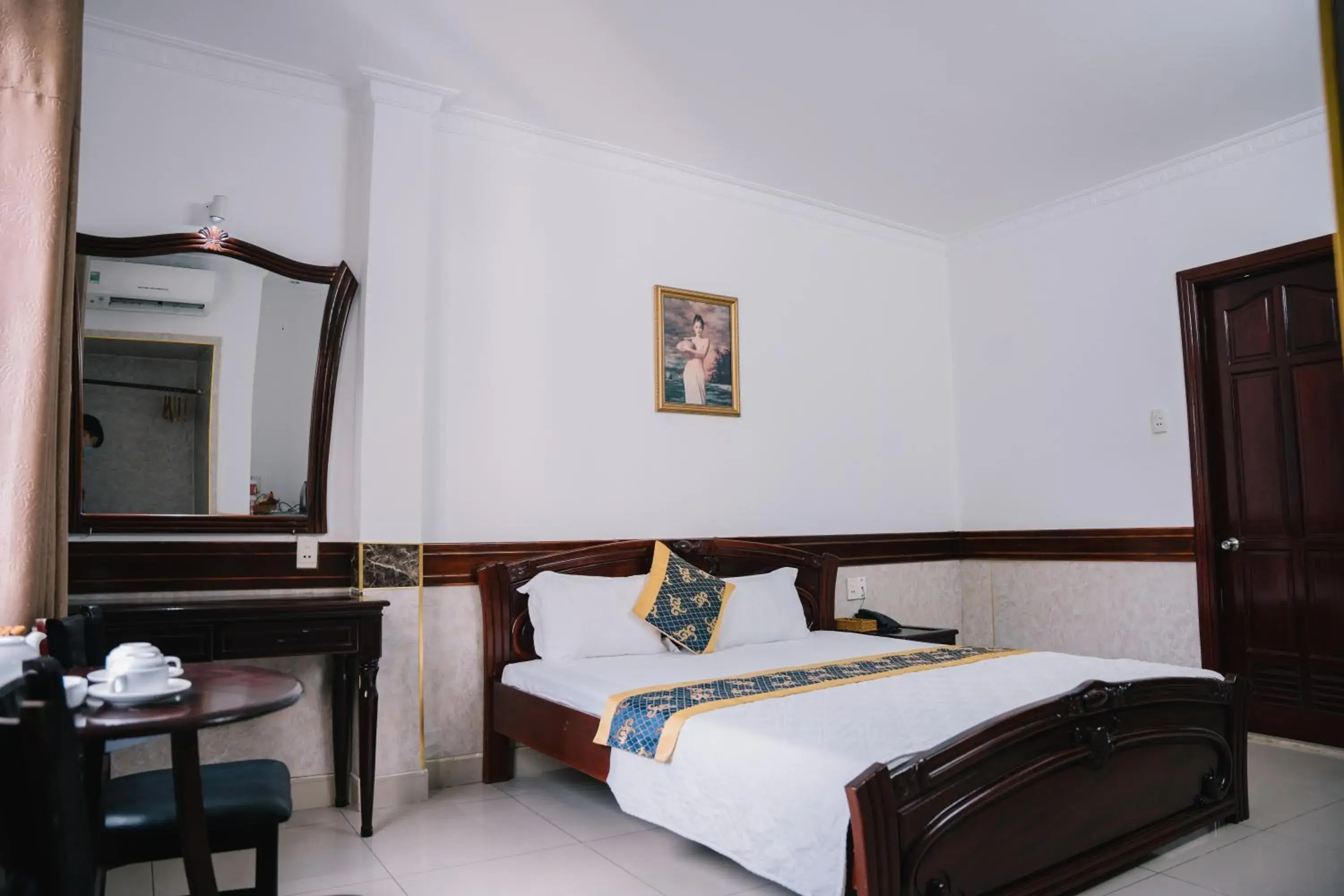 Standard Double Room in HUNG HUONG HOTEL Standard Double Room in HUNG HUONG HOTEL