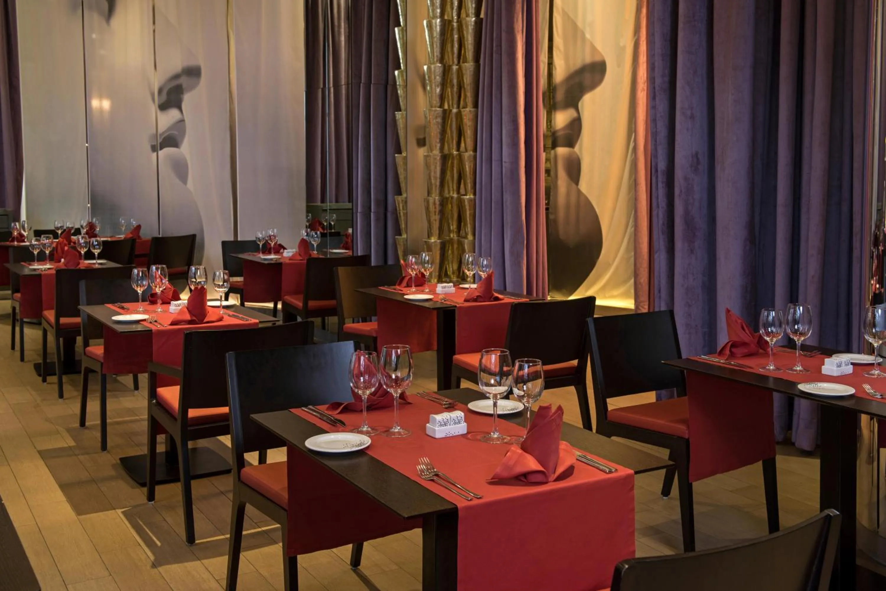 Restaurant/places to eat in Platinum Yucatan Princess Adults Only - All Inclusive