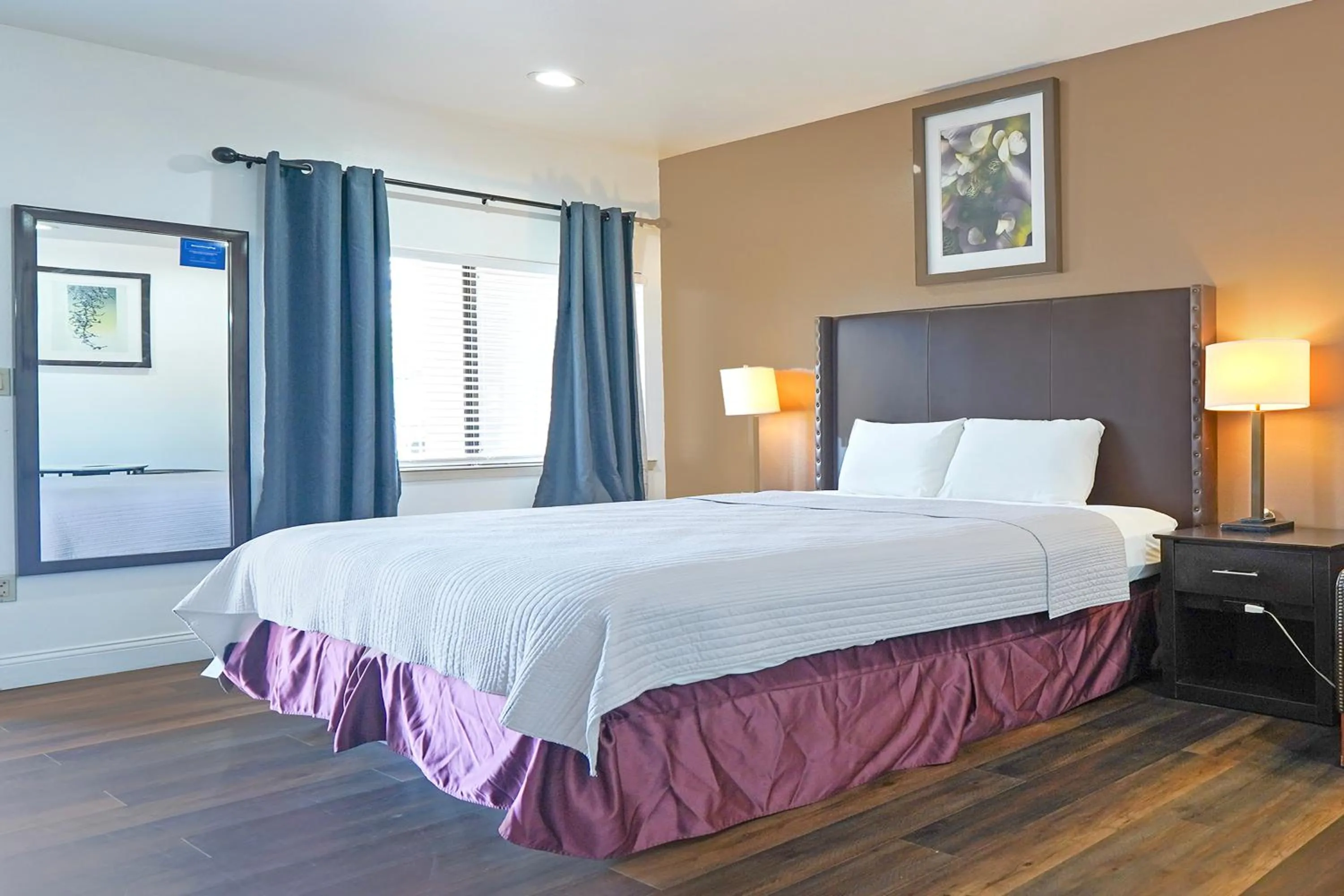 Bedroom, Bed in Budget inn by Oyo San Augustine