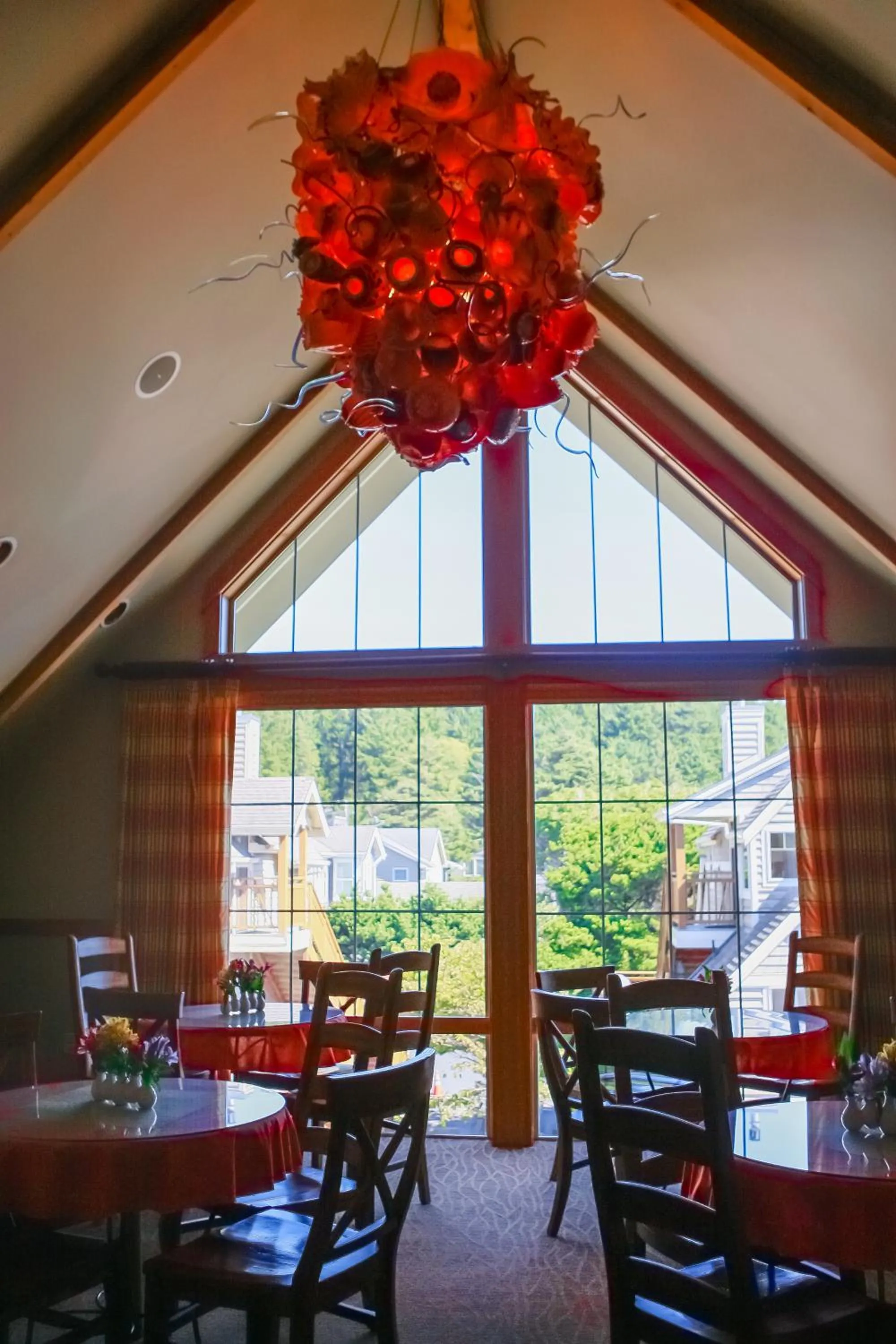 Food and drinks in The Ocean Lodge