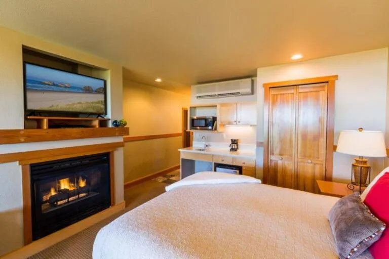 Bed in The Ocean Lodge