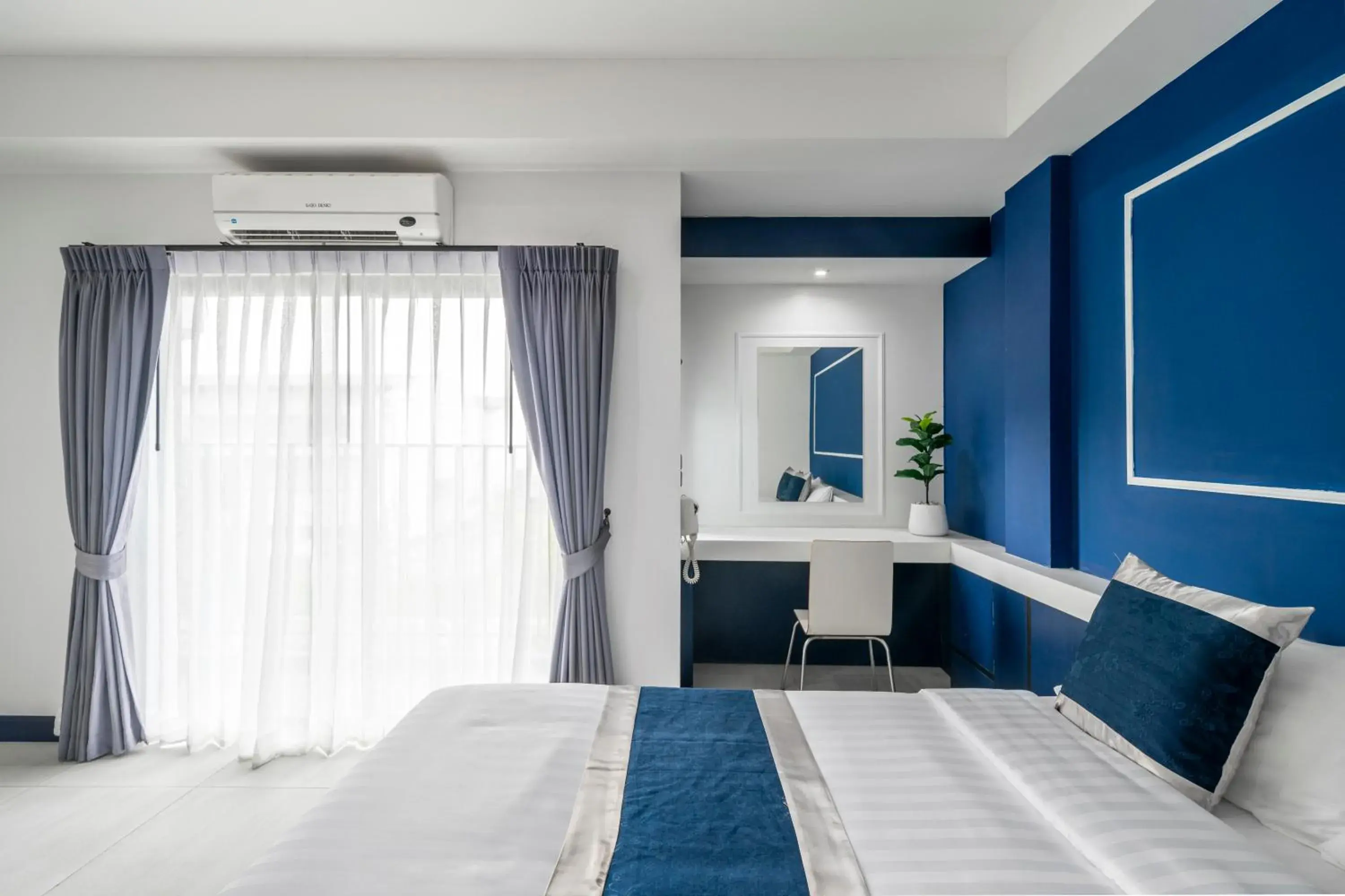 Standard Double Room in The Parc Bangna Standard Double Room in The Parc Bangna