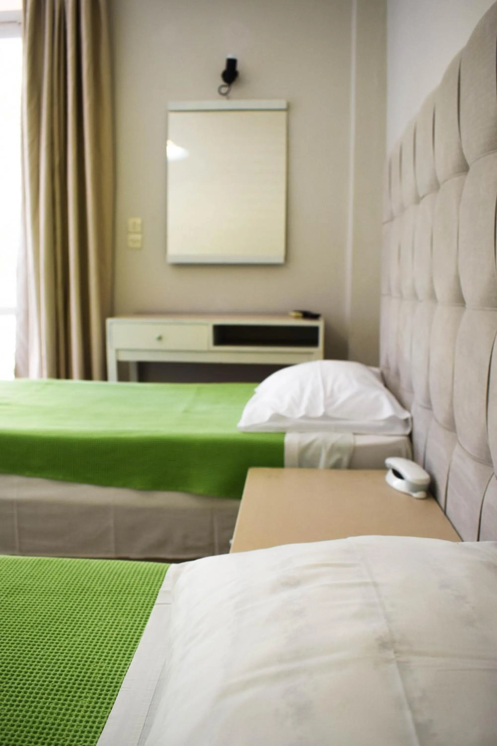 Bed in City Center Hotel