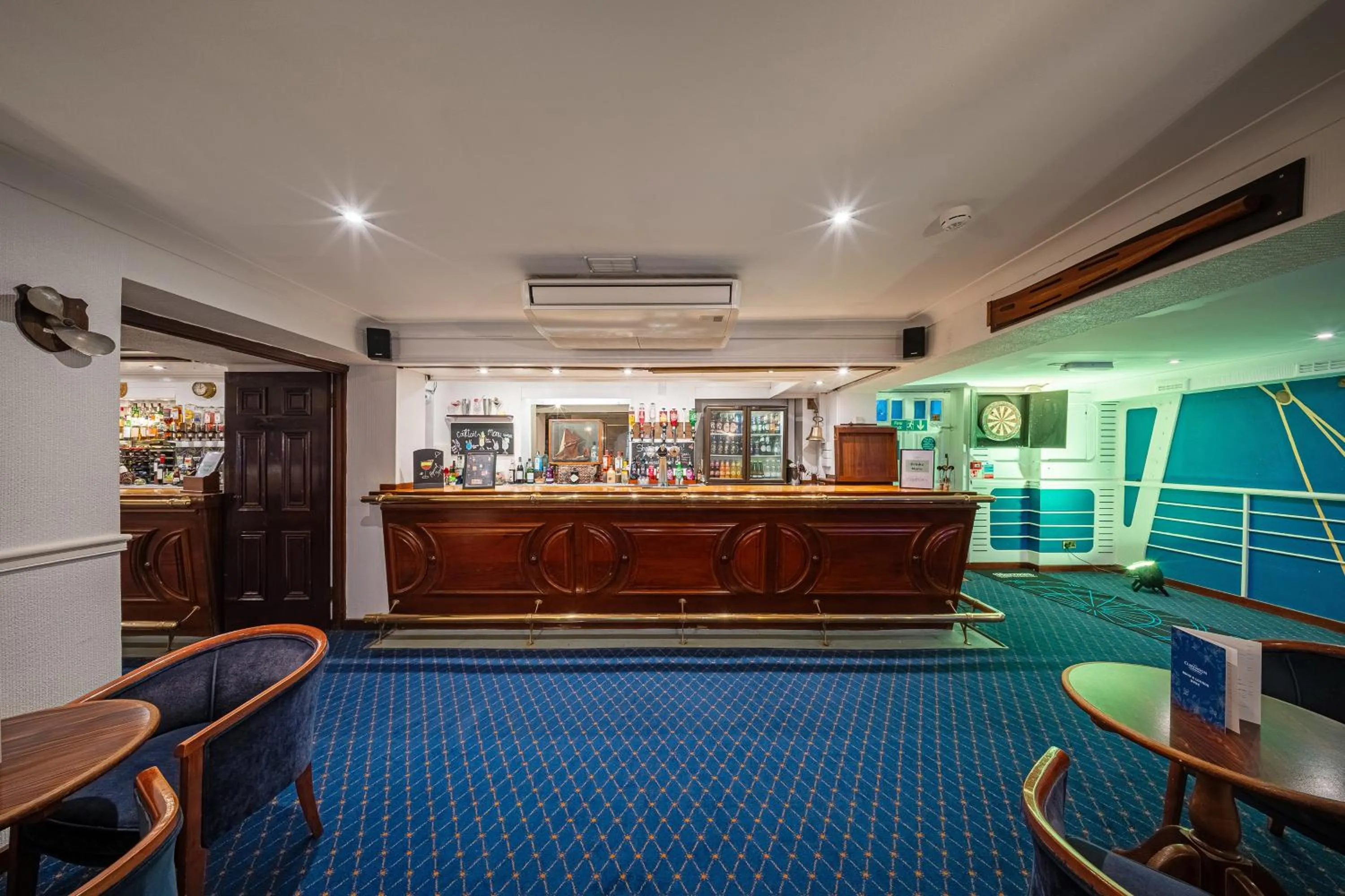 Lounge or bar in The Clarendon Hotel