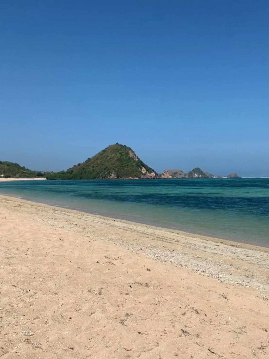 Beach in Puri Rinjani Bungalows