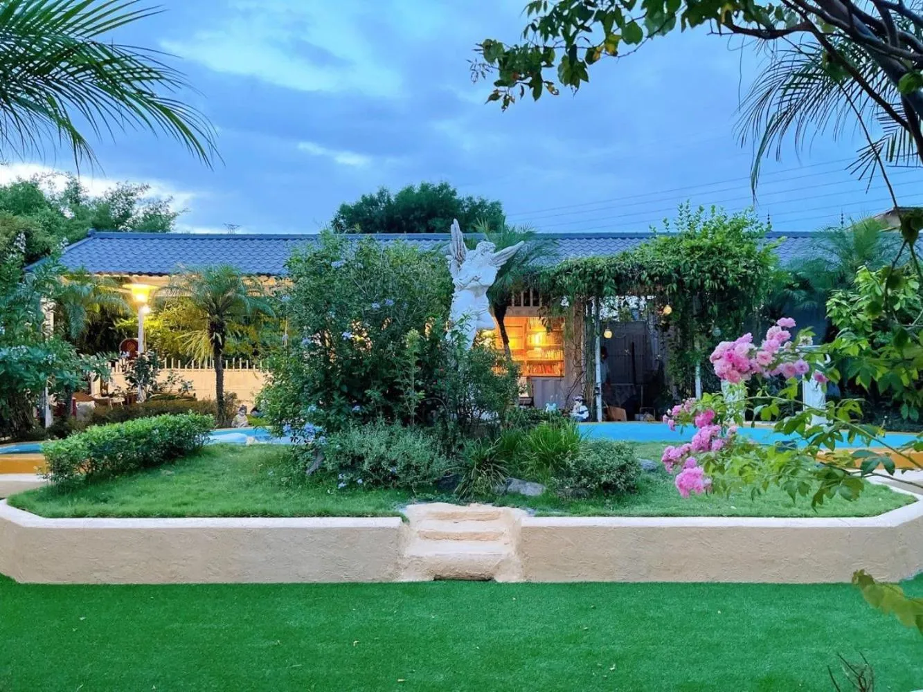 Xin Yuan My Dream Castle