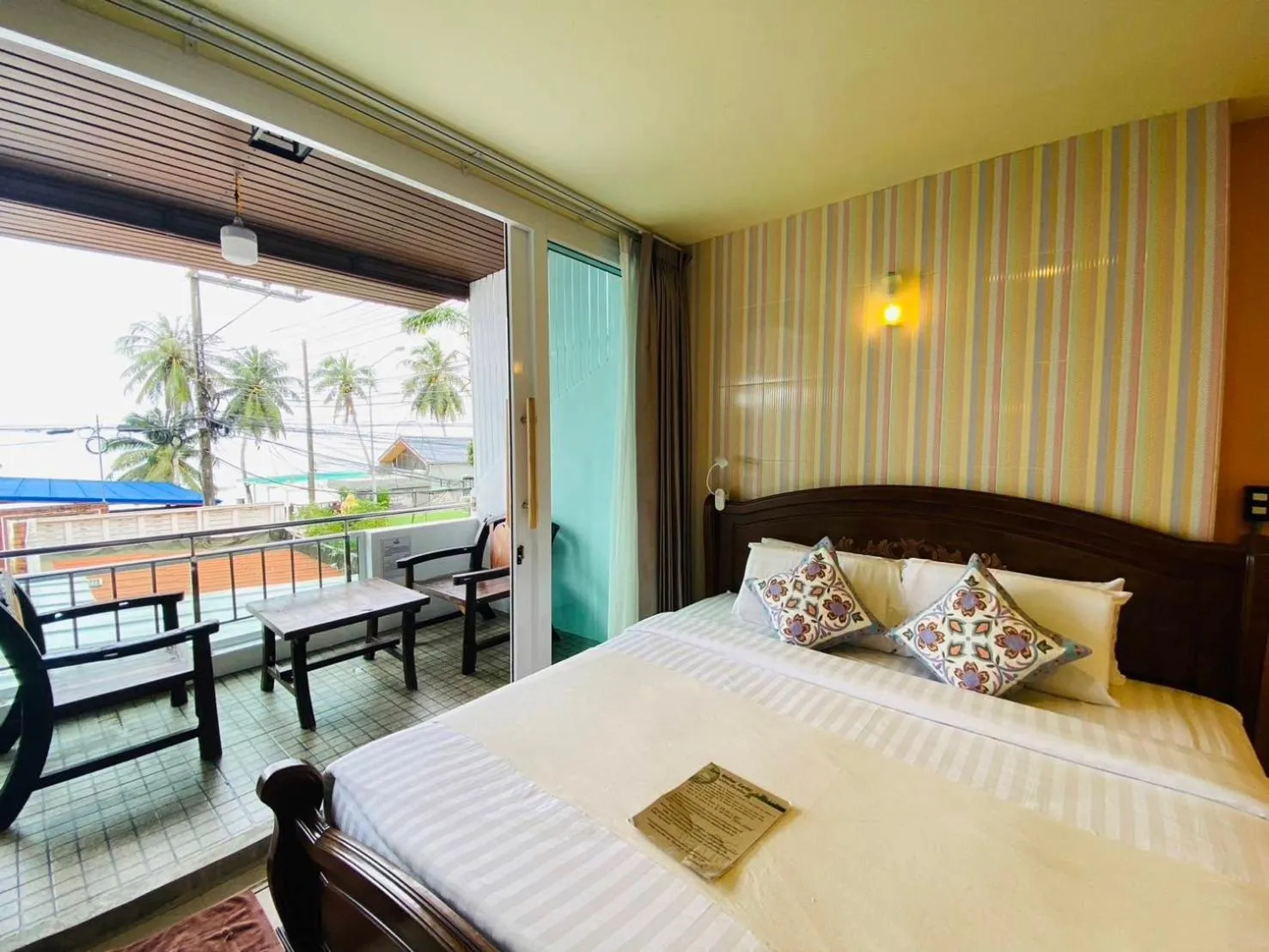 View (from property/room), Bed in Talay Sai @ Thung Wua Laen