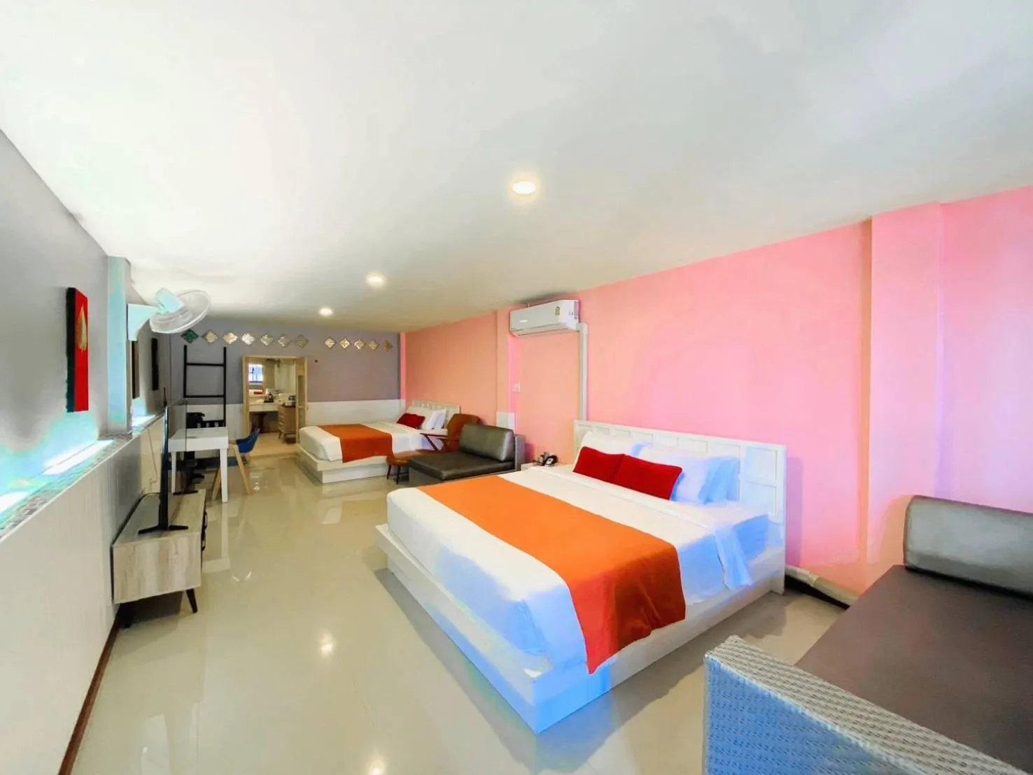Bedroom, Bed in Talay Sai @ Thung Wua Laen