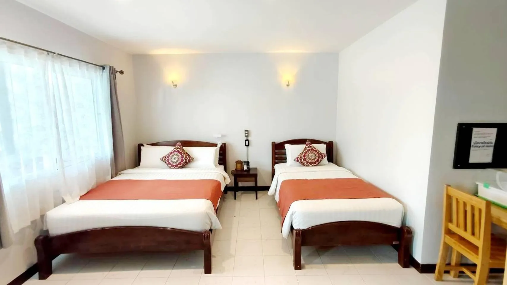 Bed in Talay Sai @ Thung Wua Laen