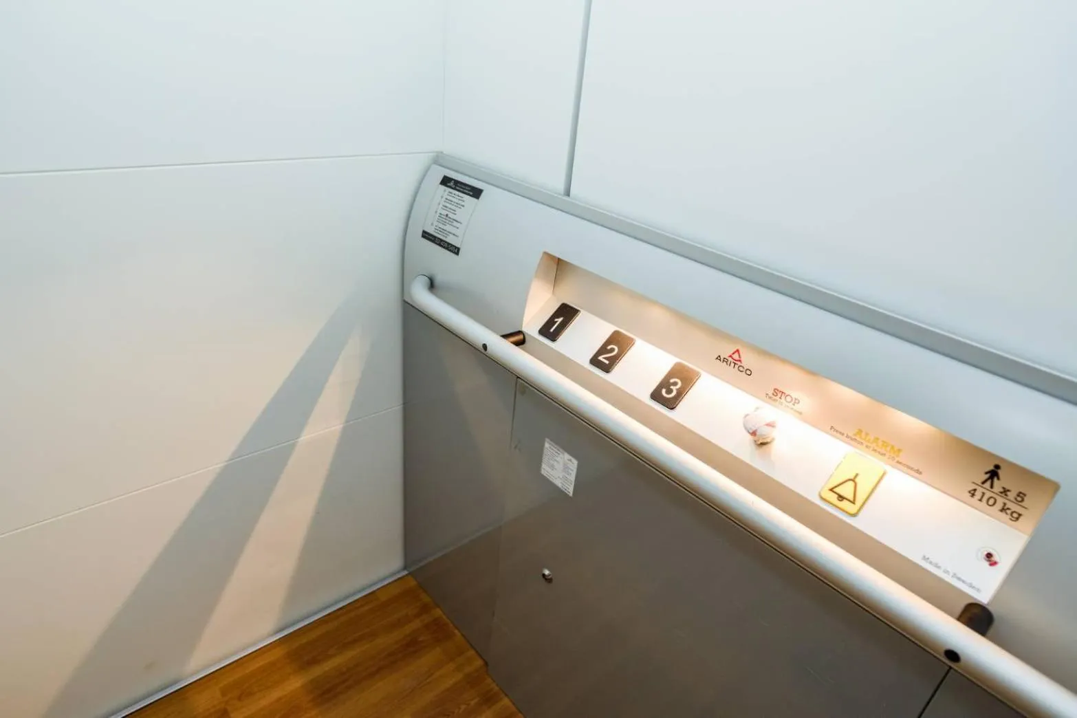 elevator in Talay Sai @ Thung Wua Laen