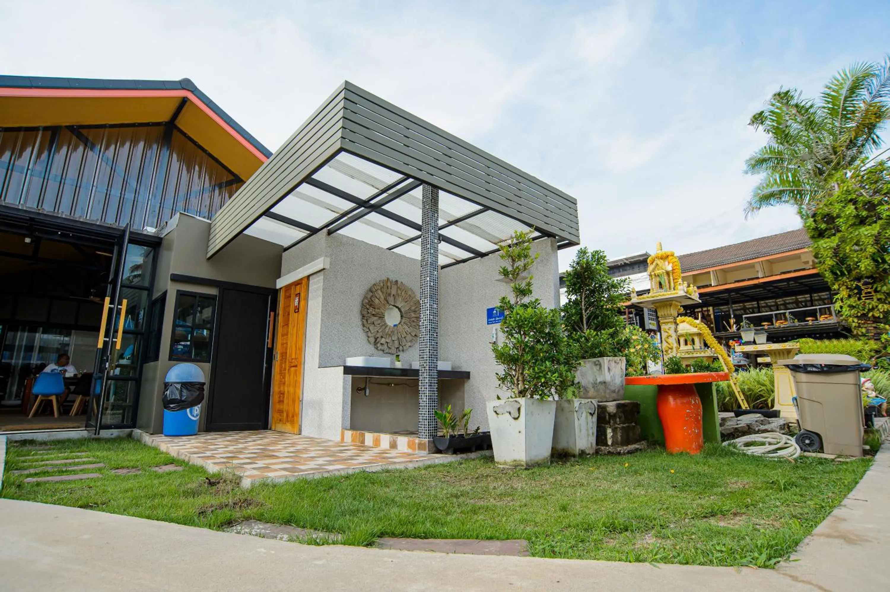 Decorative detail in Talay Sai @ Thung Wua Laen