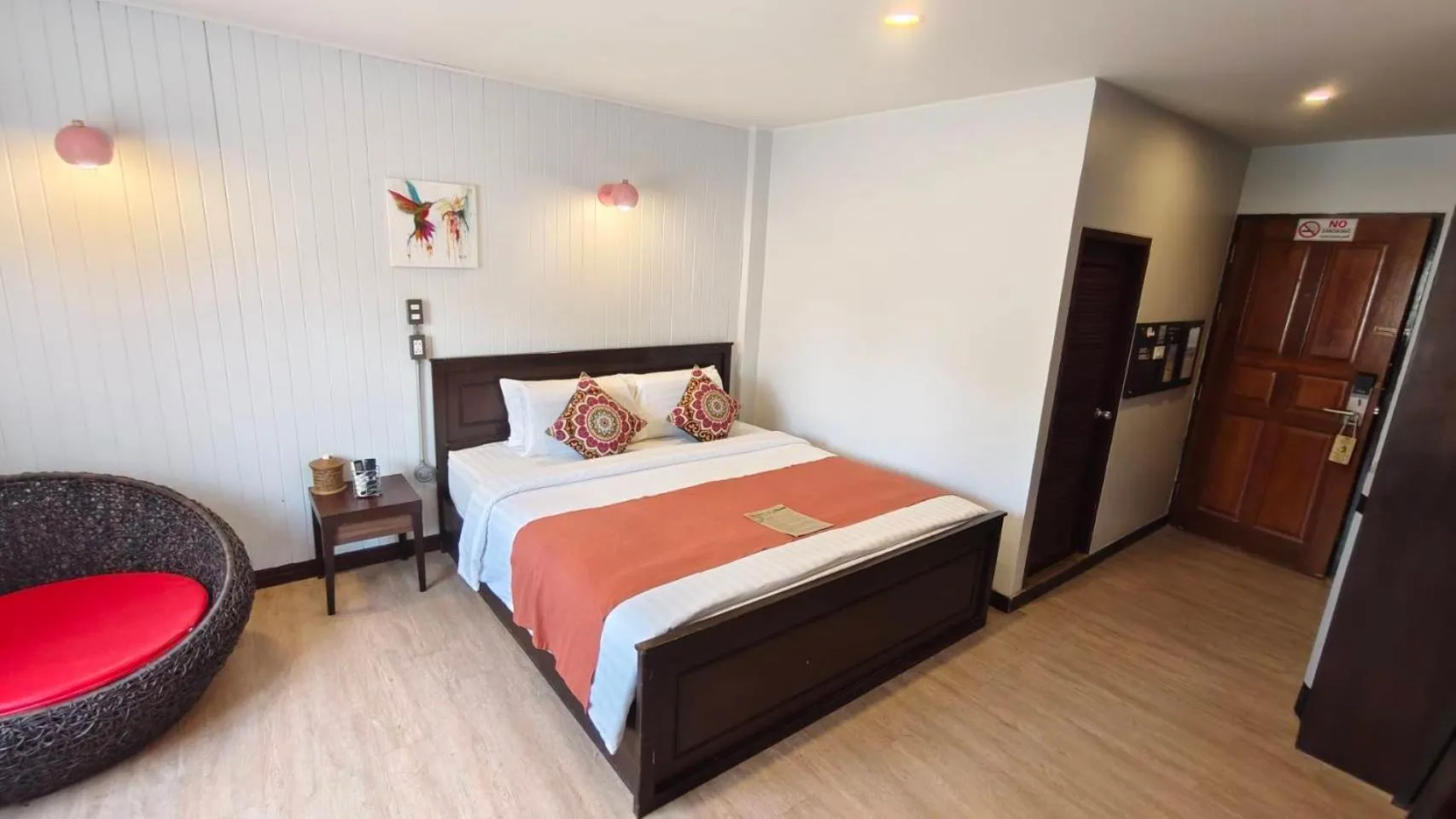 Bedroom, Bed in Talay Sai @ Thung Wua Laen
