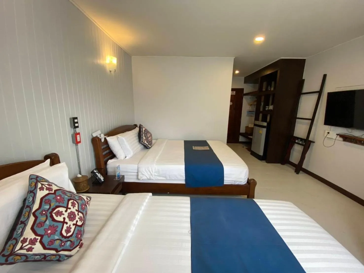 Bedroom, Bed in Talay Sai @ Thung Wua Laen