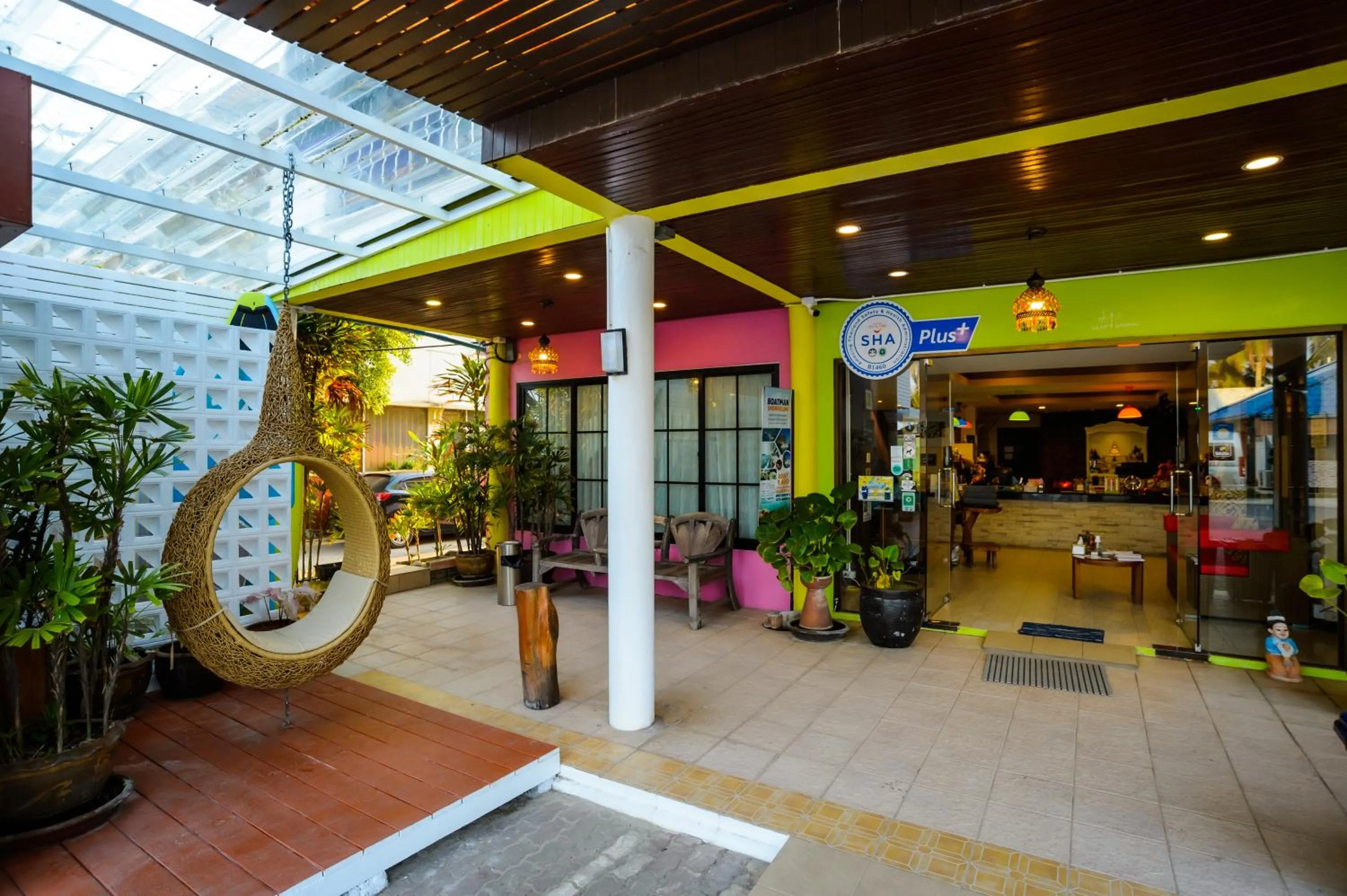 Facade/entrance in Talay Sai @ Thung Wua Laen