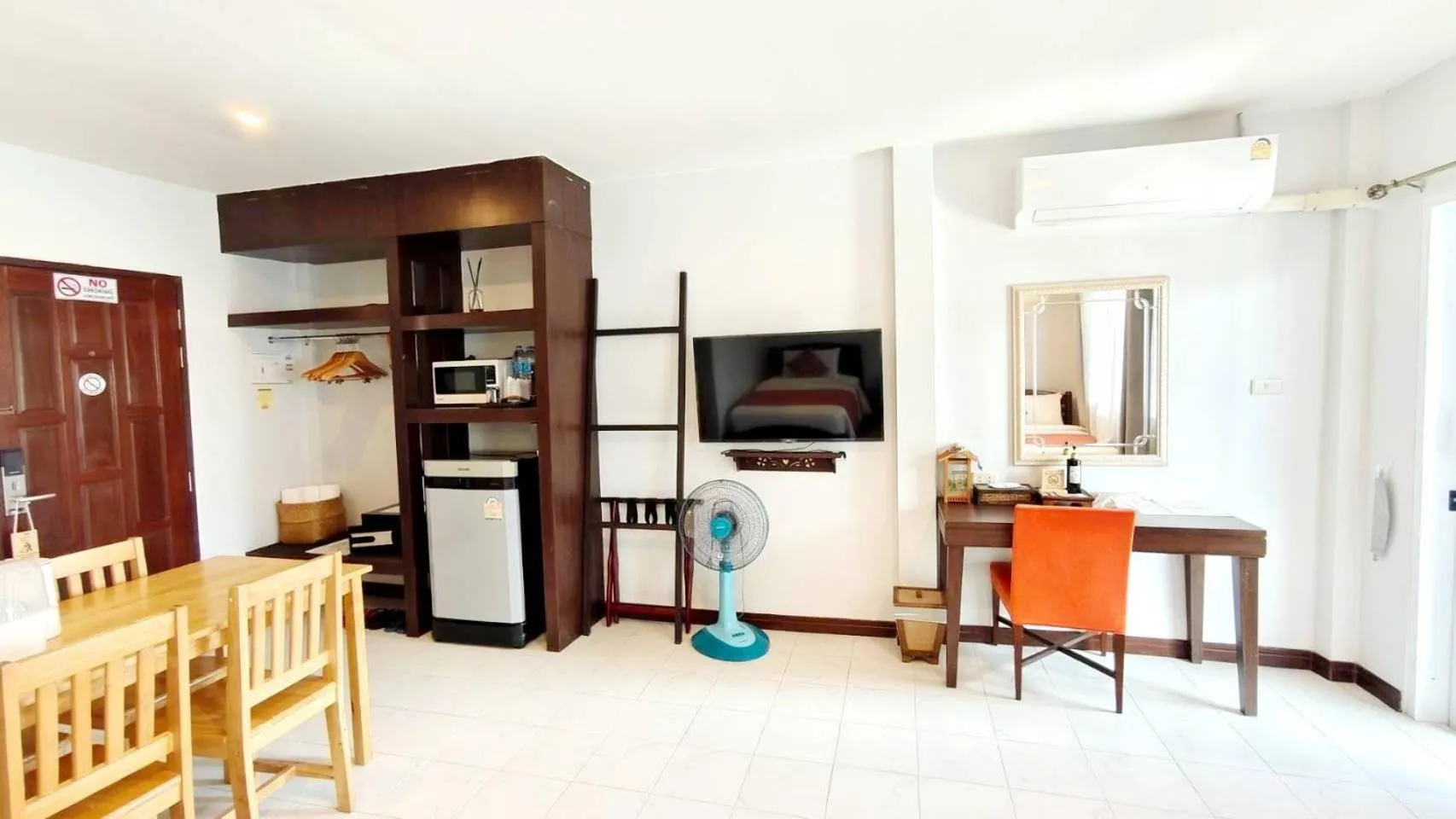 TV and multimedia in Talay Sai @ Thung Wua Laen