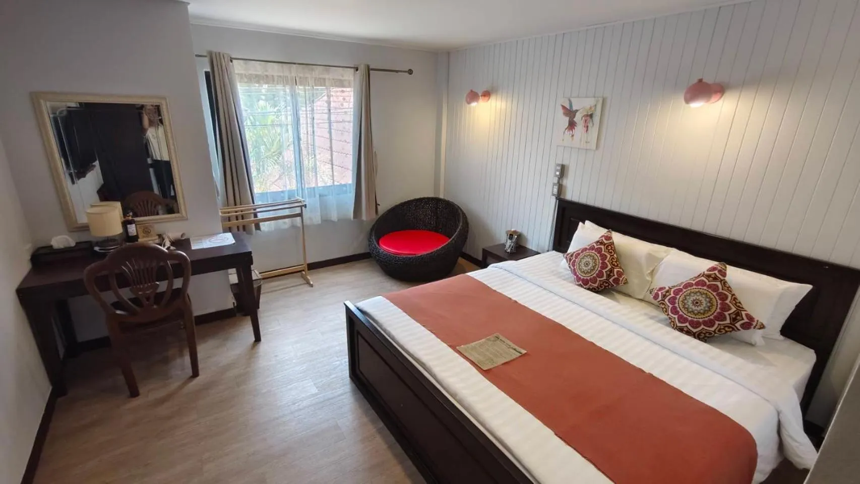 Bed in Talay Sai @ Thung Wua Laen