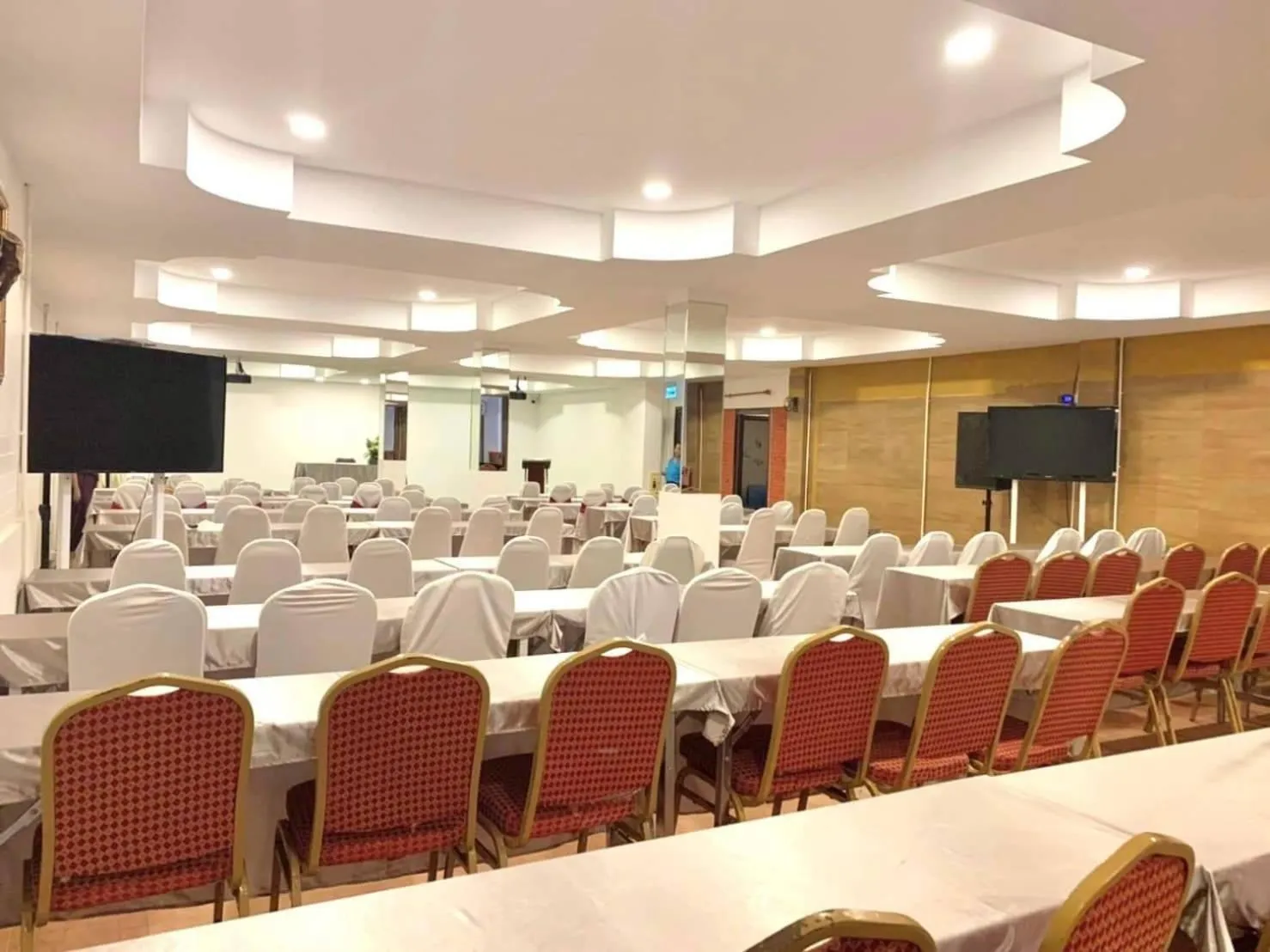 Banquet/Function facilities in Talay Sai @ Thung Wua Laen