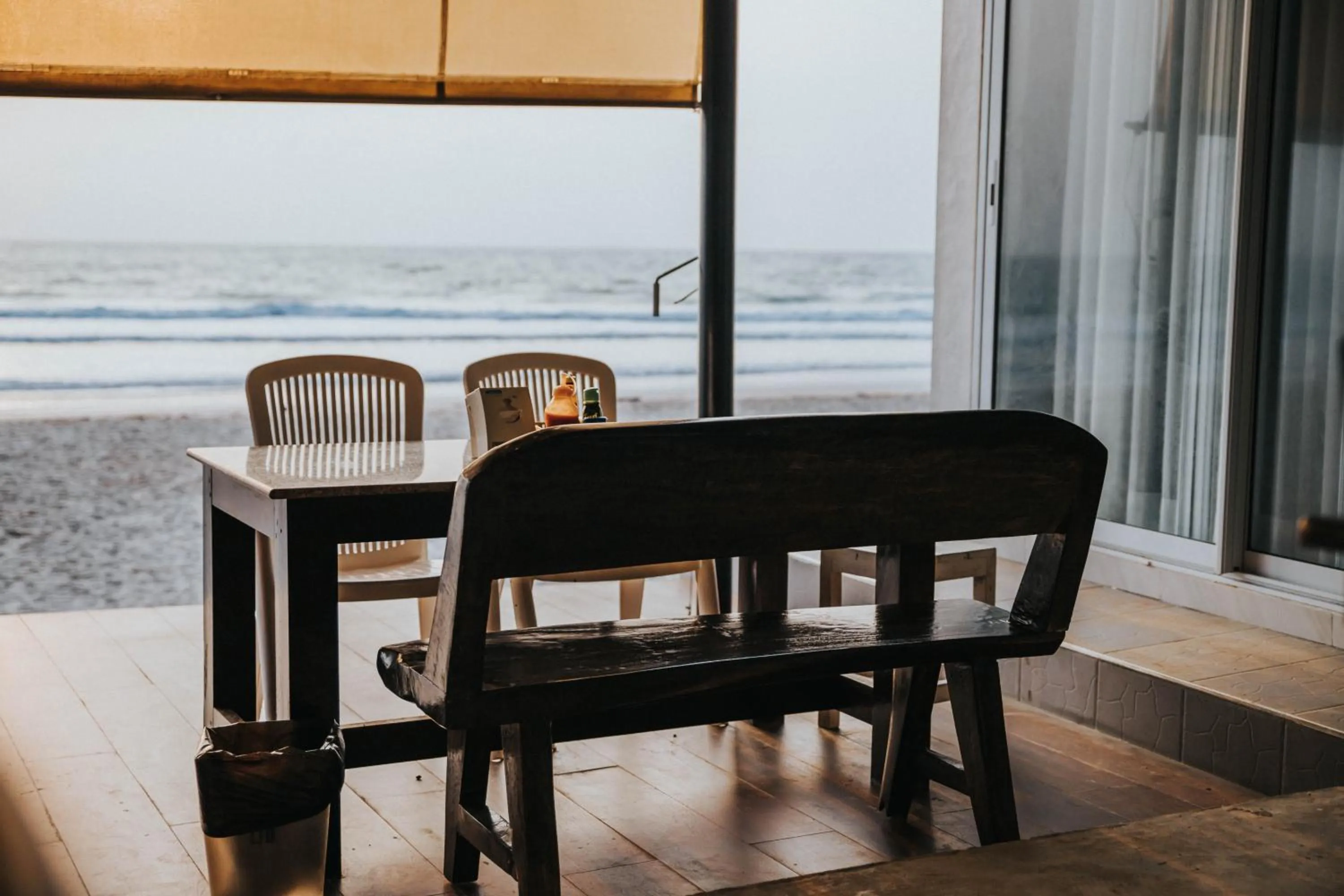 Restaurant/places to eat in Talay Sai @ Thung Wua Laen