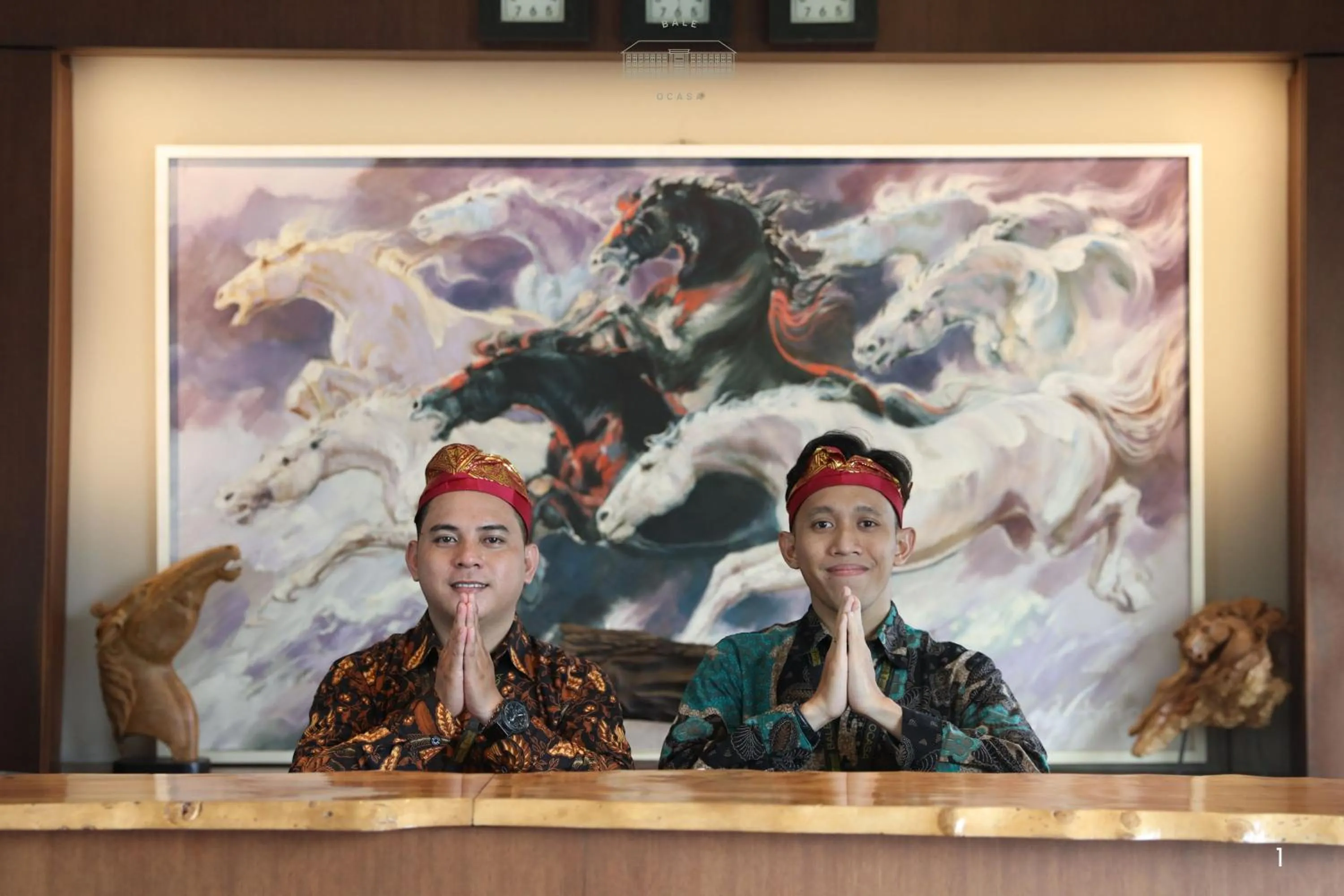 Staff in Bale Ocasa by Behomy