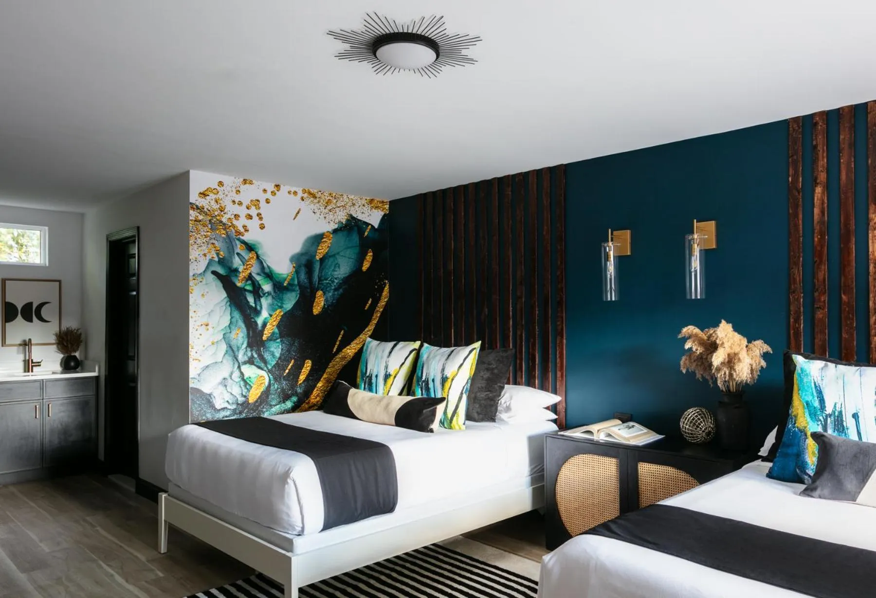 Bed in The Cove At Salem