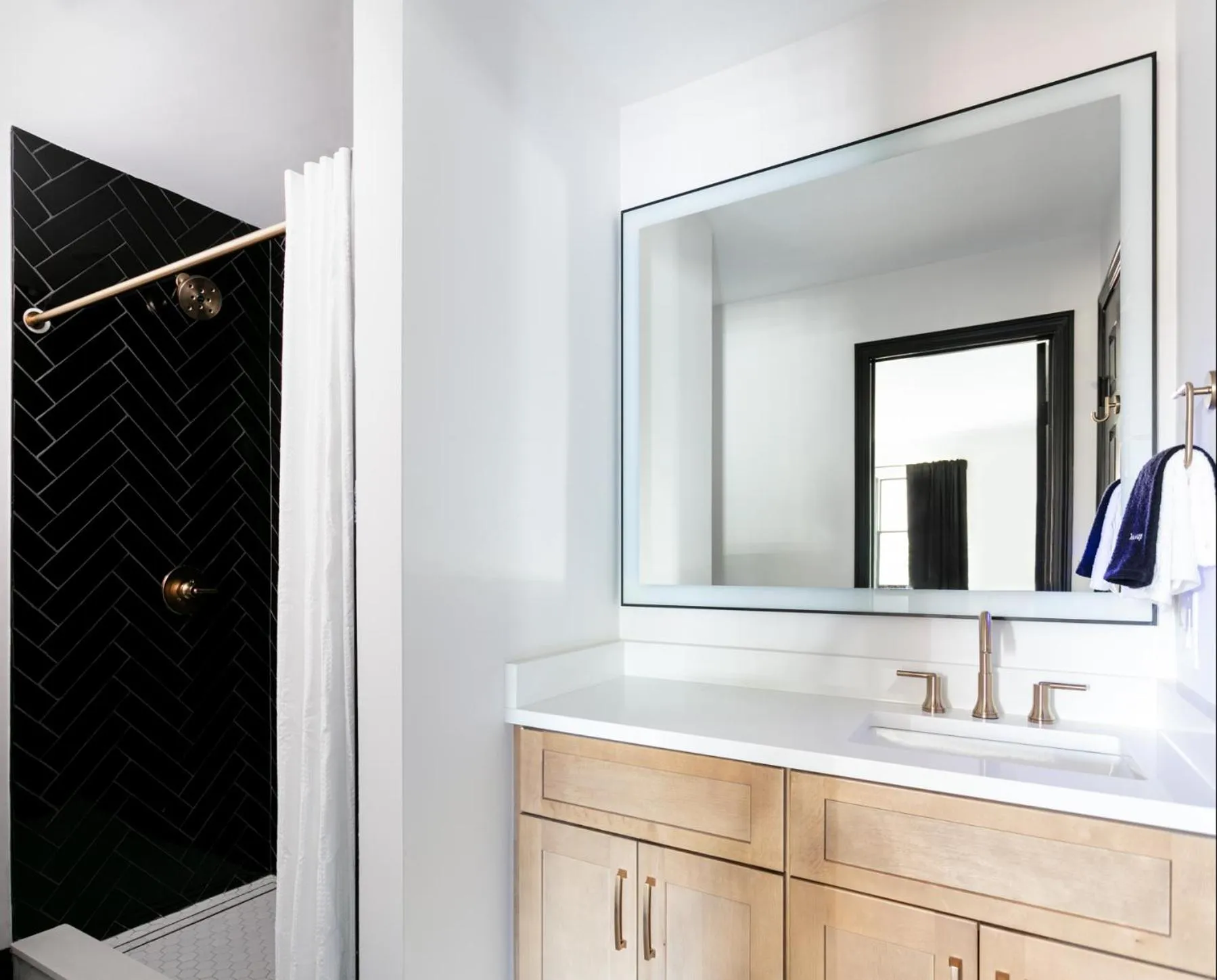 Bathroom in The Cove At Salem