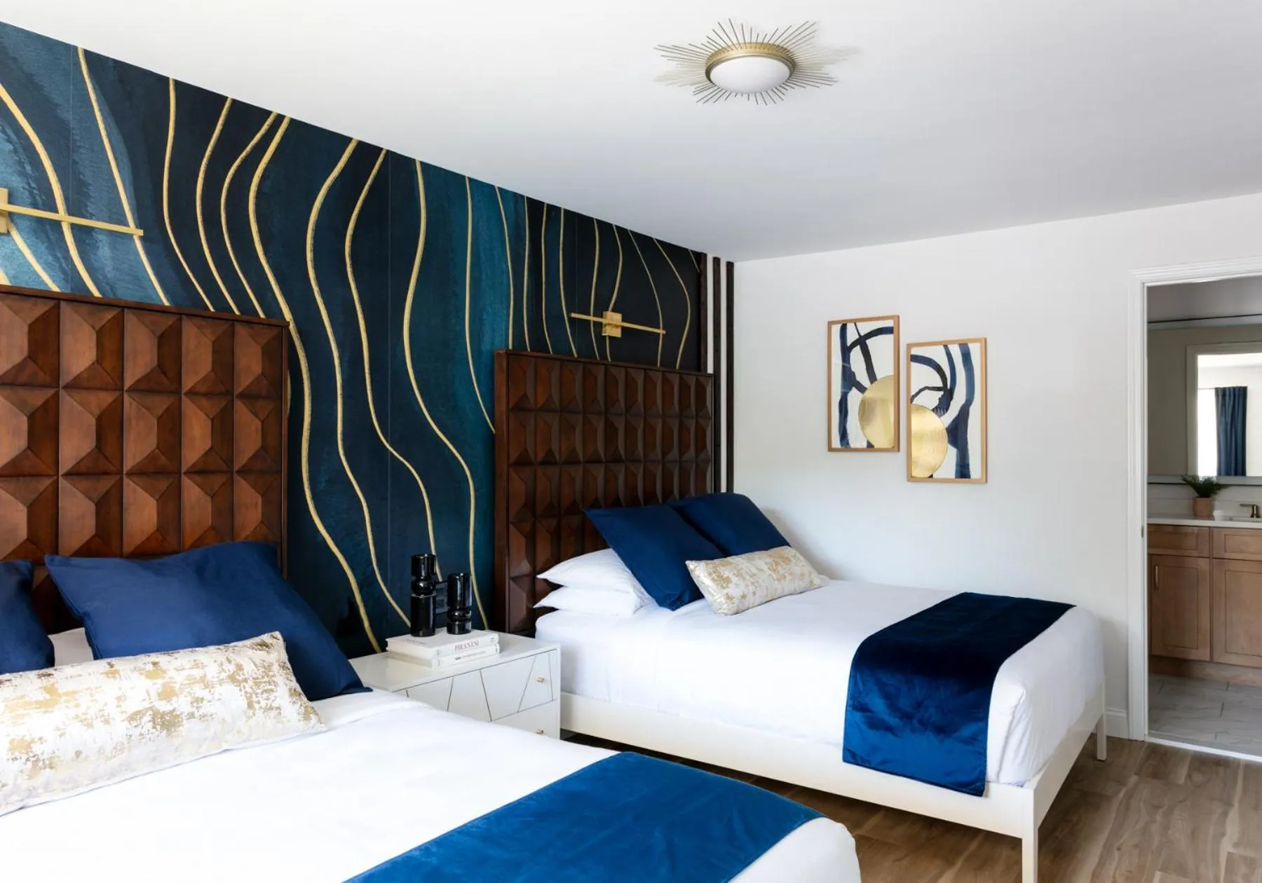 Bed in The Cove At Salem