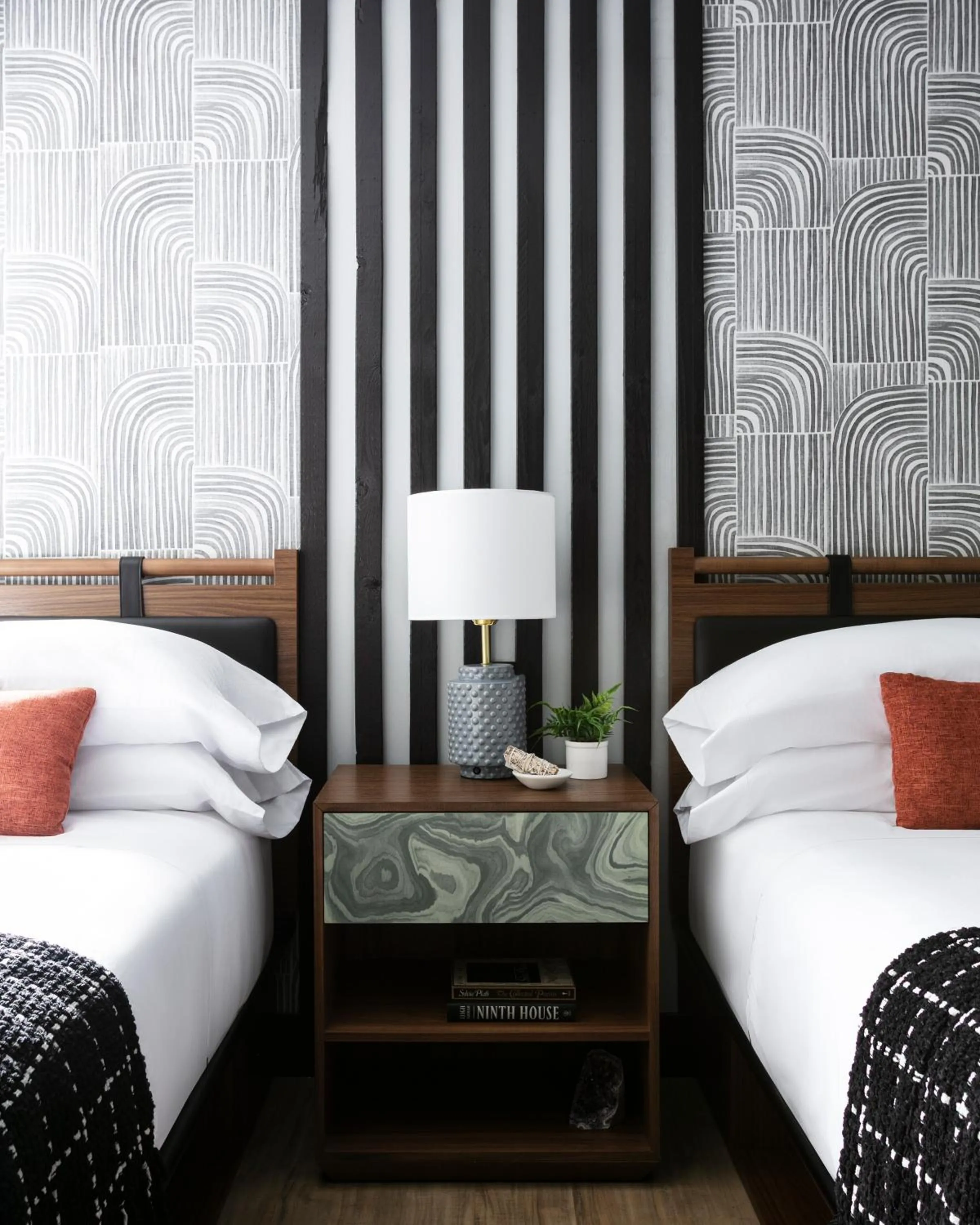 Bedroom, Bed in The Cove At Salem