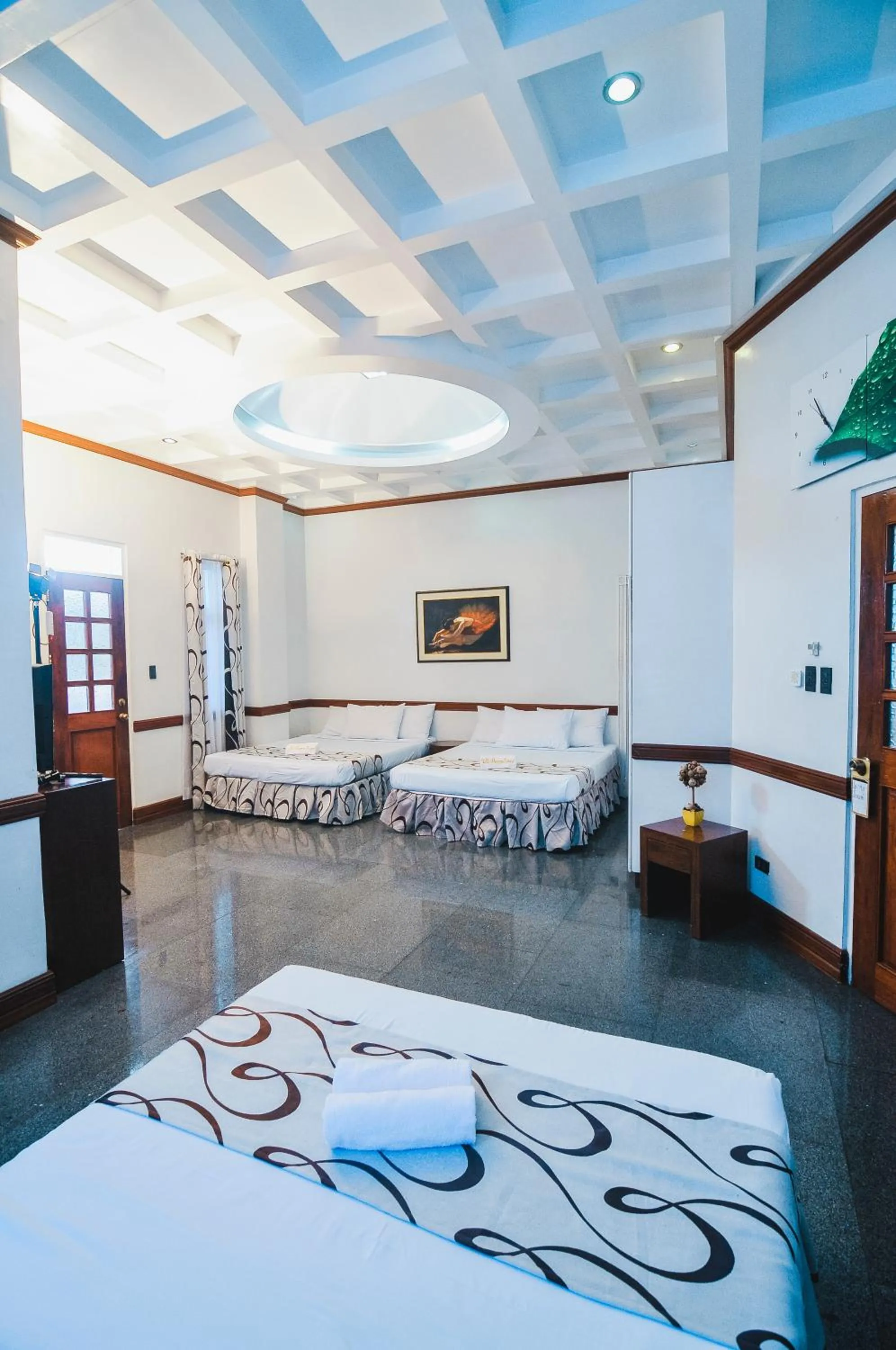 Photo of the whole room, Bed in Villa Jhoana Resort