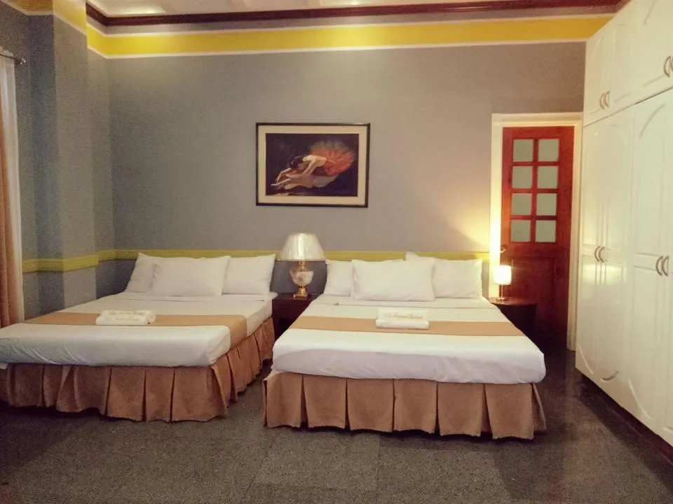 Bed in Villa Jhoana Resort