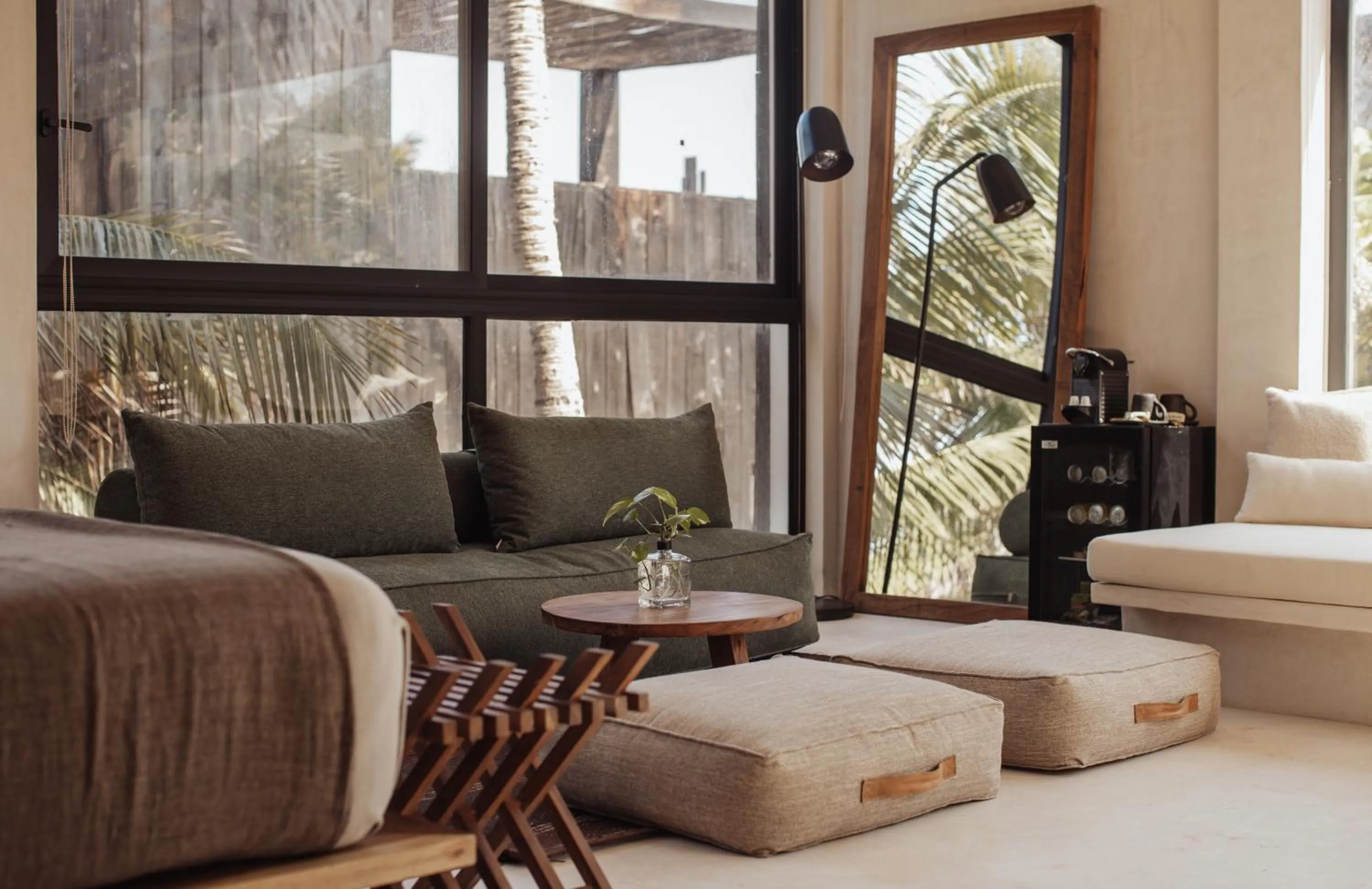 Living room, Bed in UMi Tulum