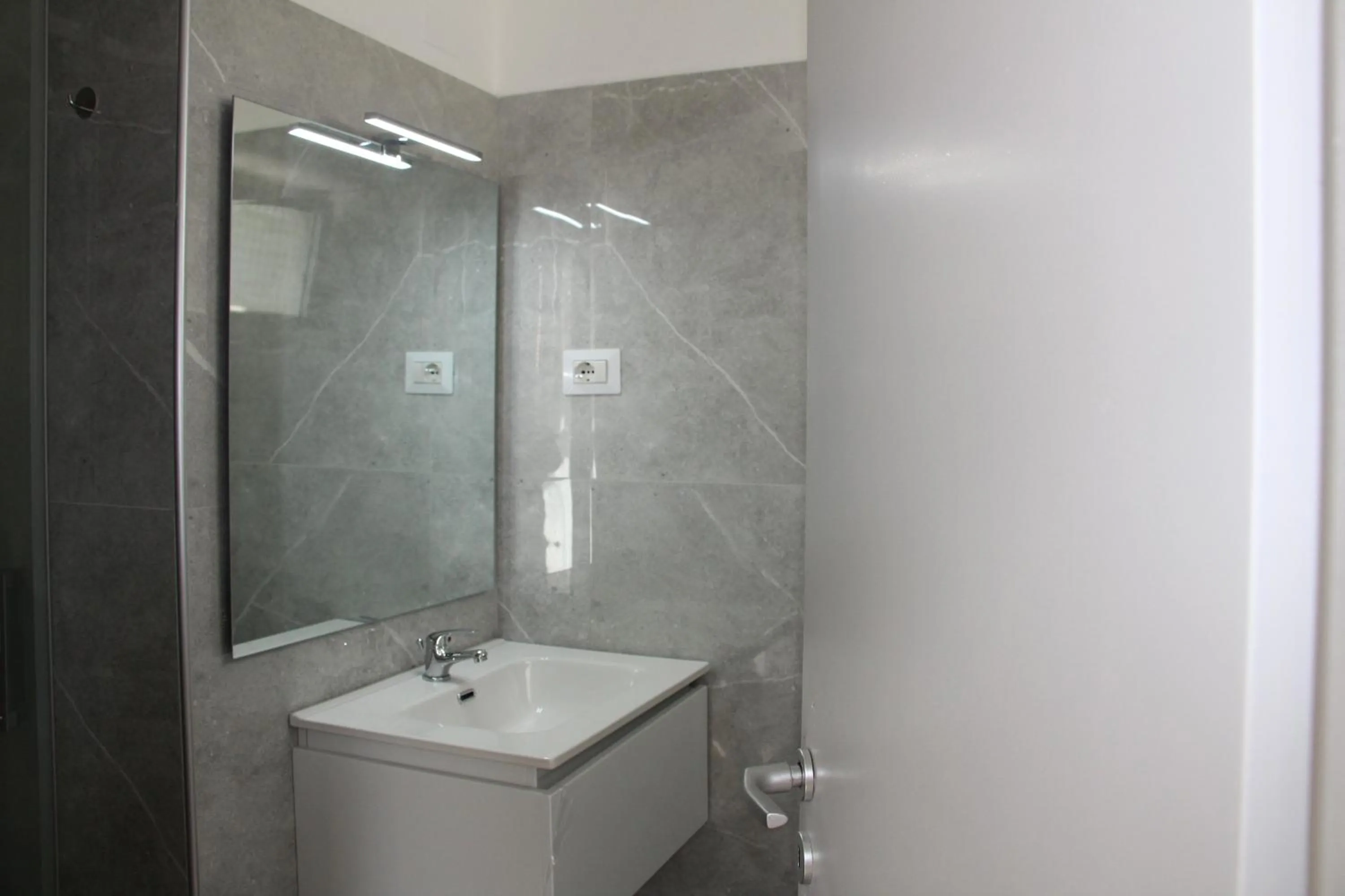 Bathroom in Martina's Hotel