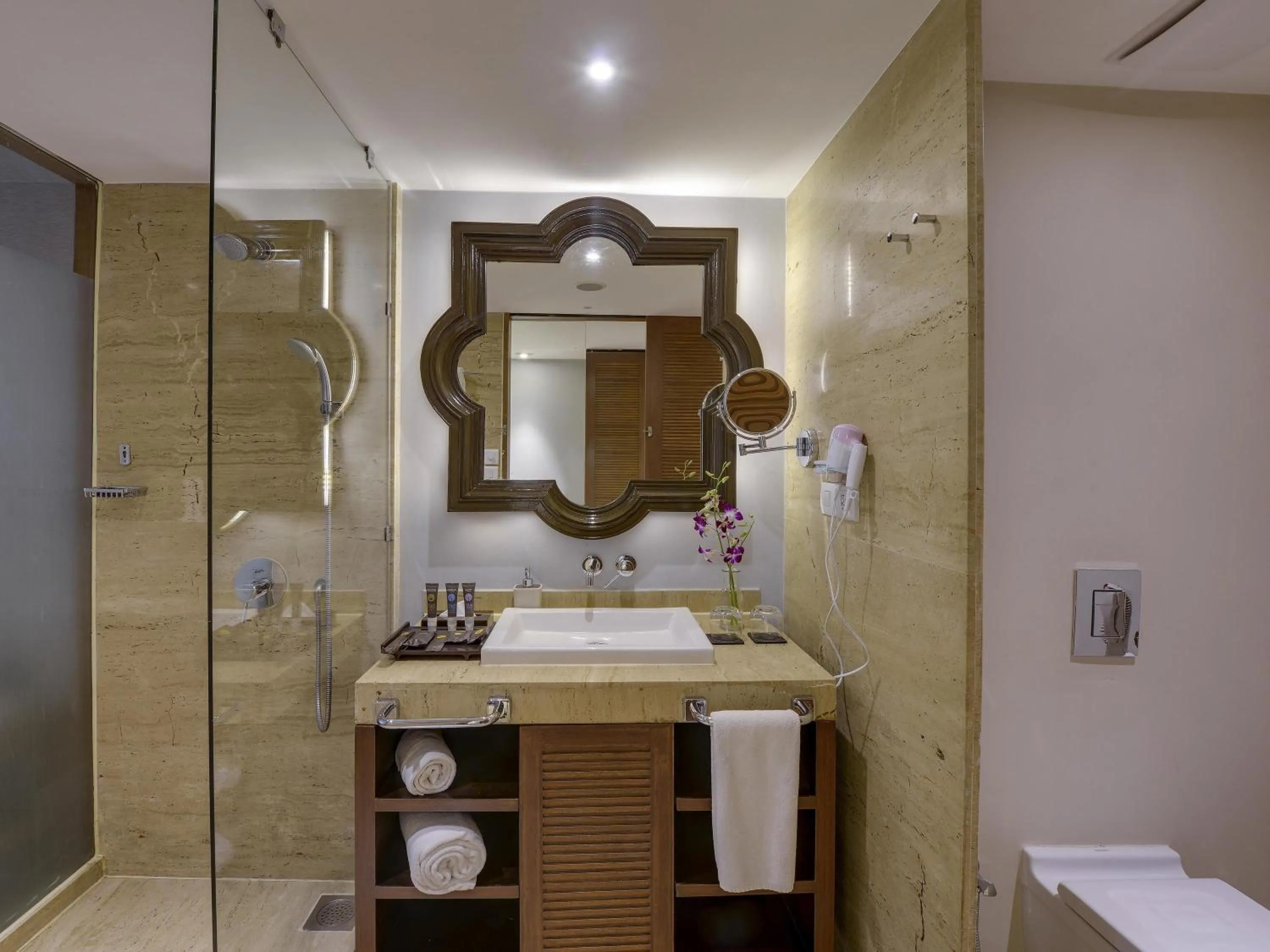 Bedroom in Novotel Goa Resort & Spa Candolim