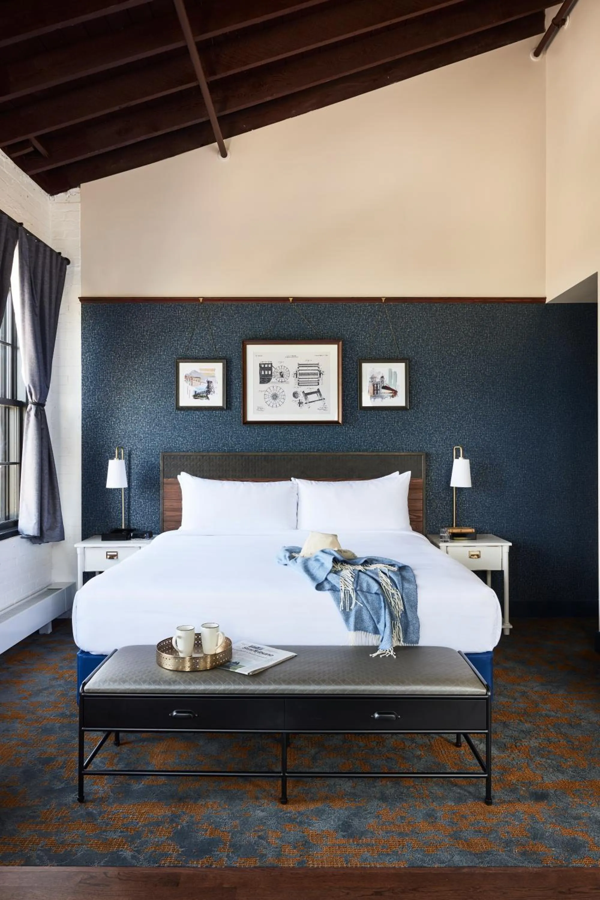 Bed in The Confluence Hotel