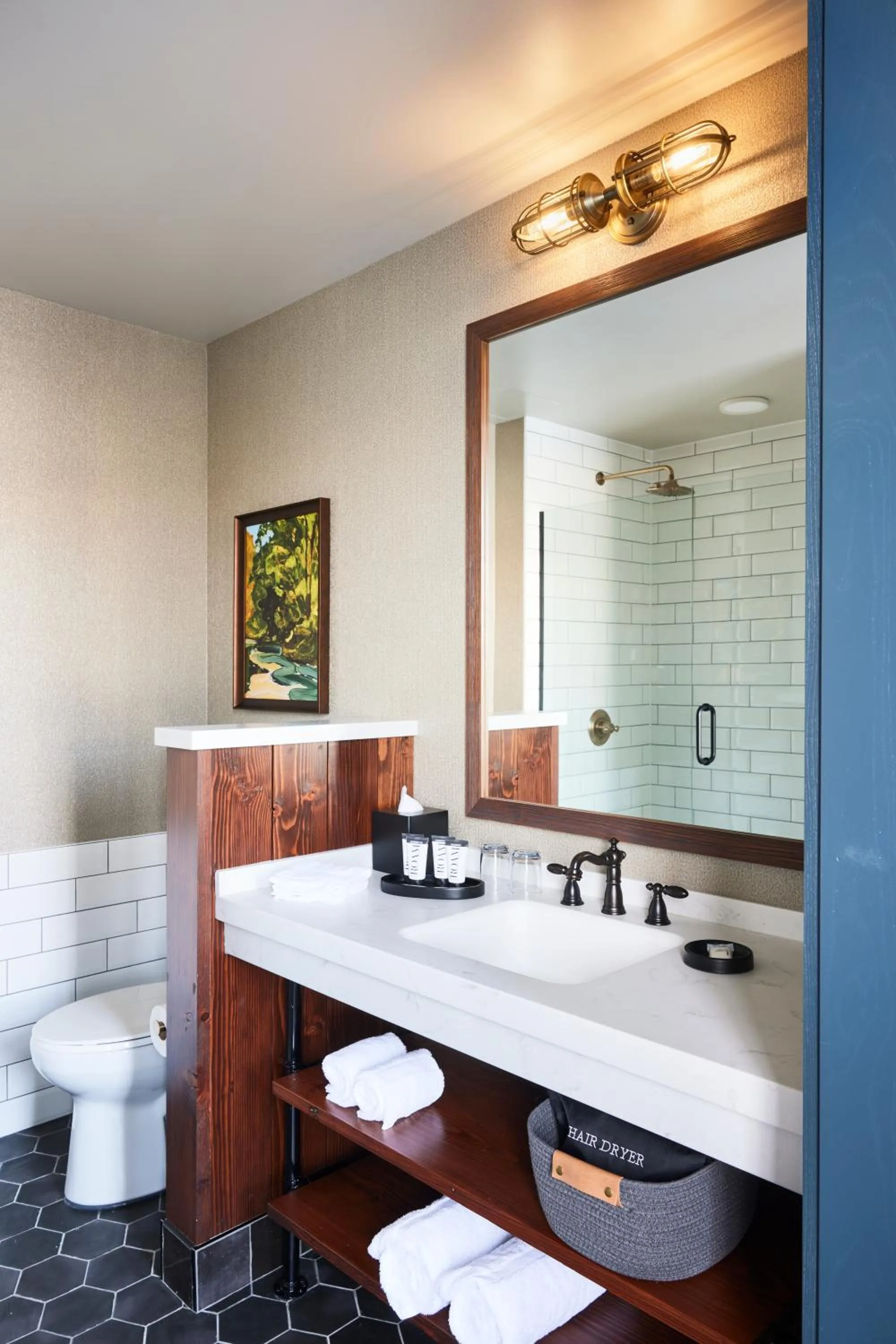 Bathroom in The Confluence Hotel