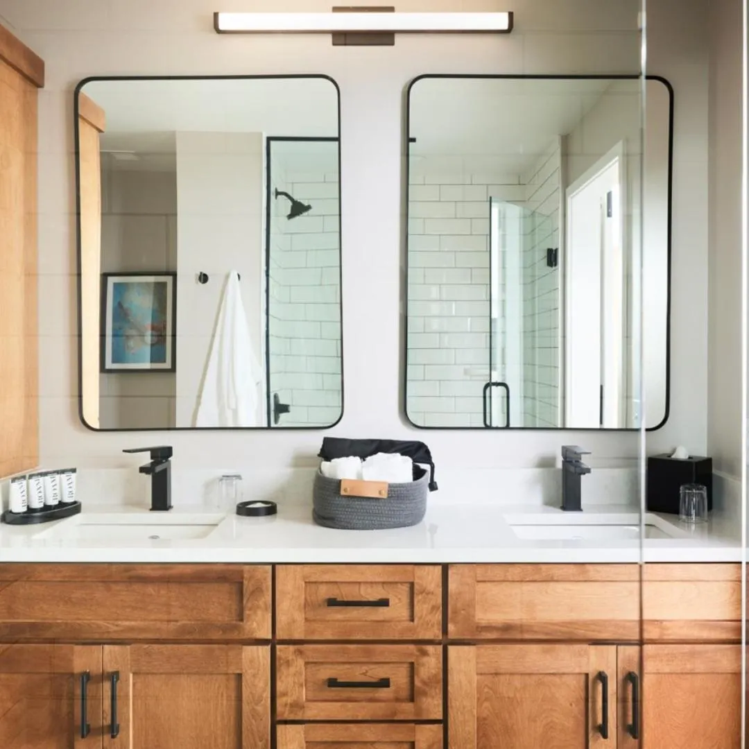 Bathroom in The Confluence Hotel