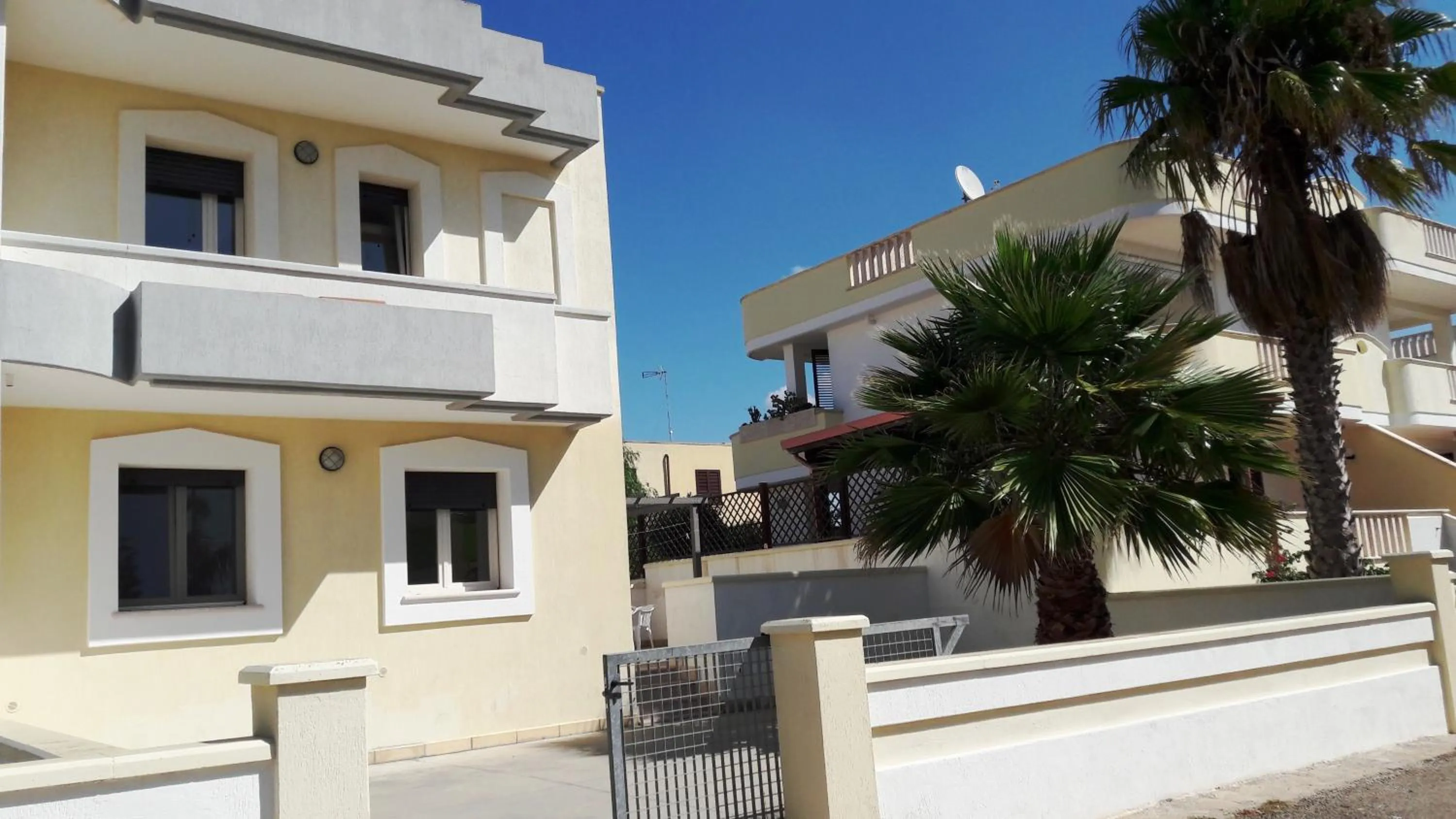 Property building in Residence Giglio