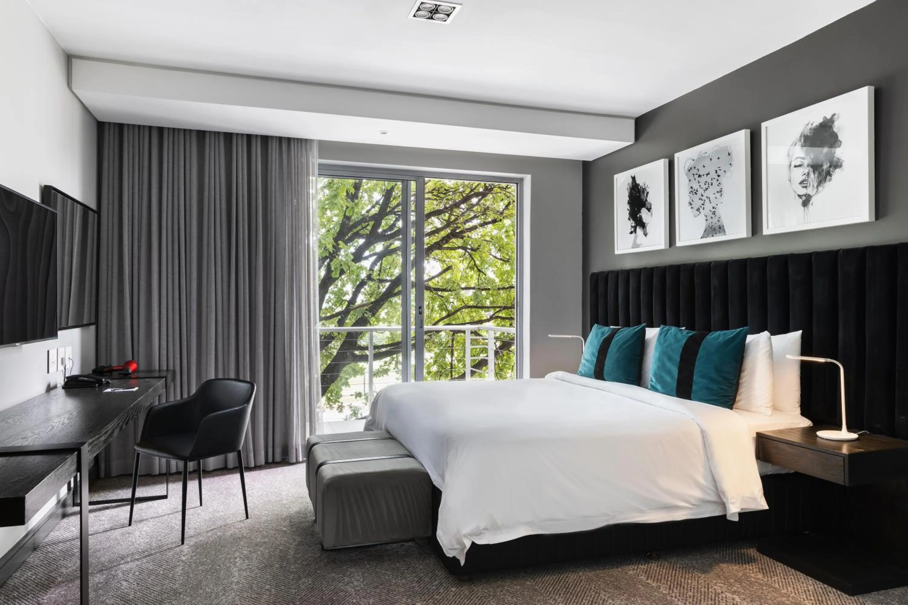 Bed in The Capital Empire