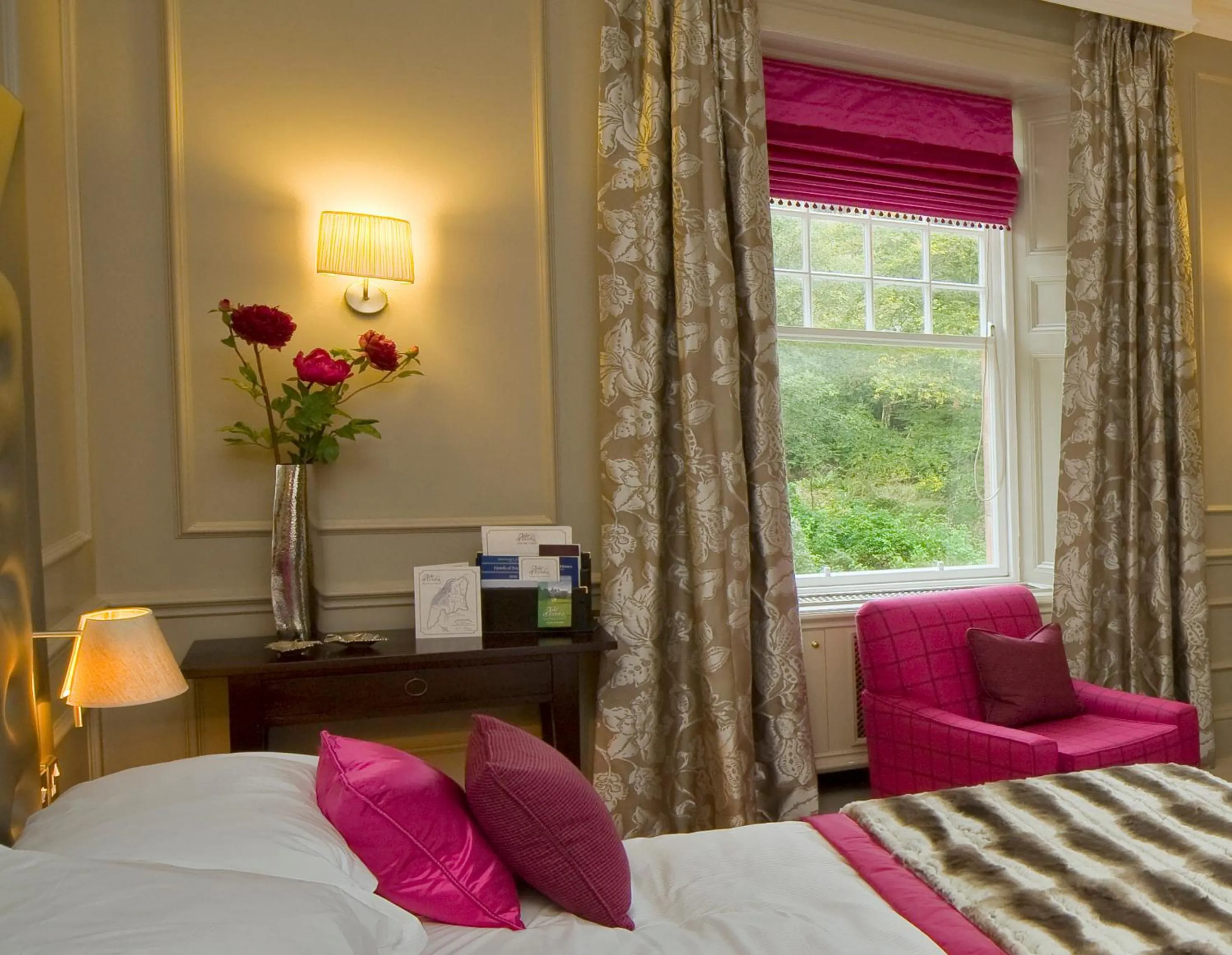 Bed in Isle of Eriska Hotel Spa & Island