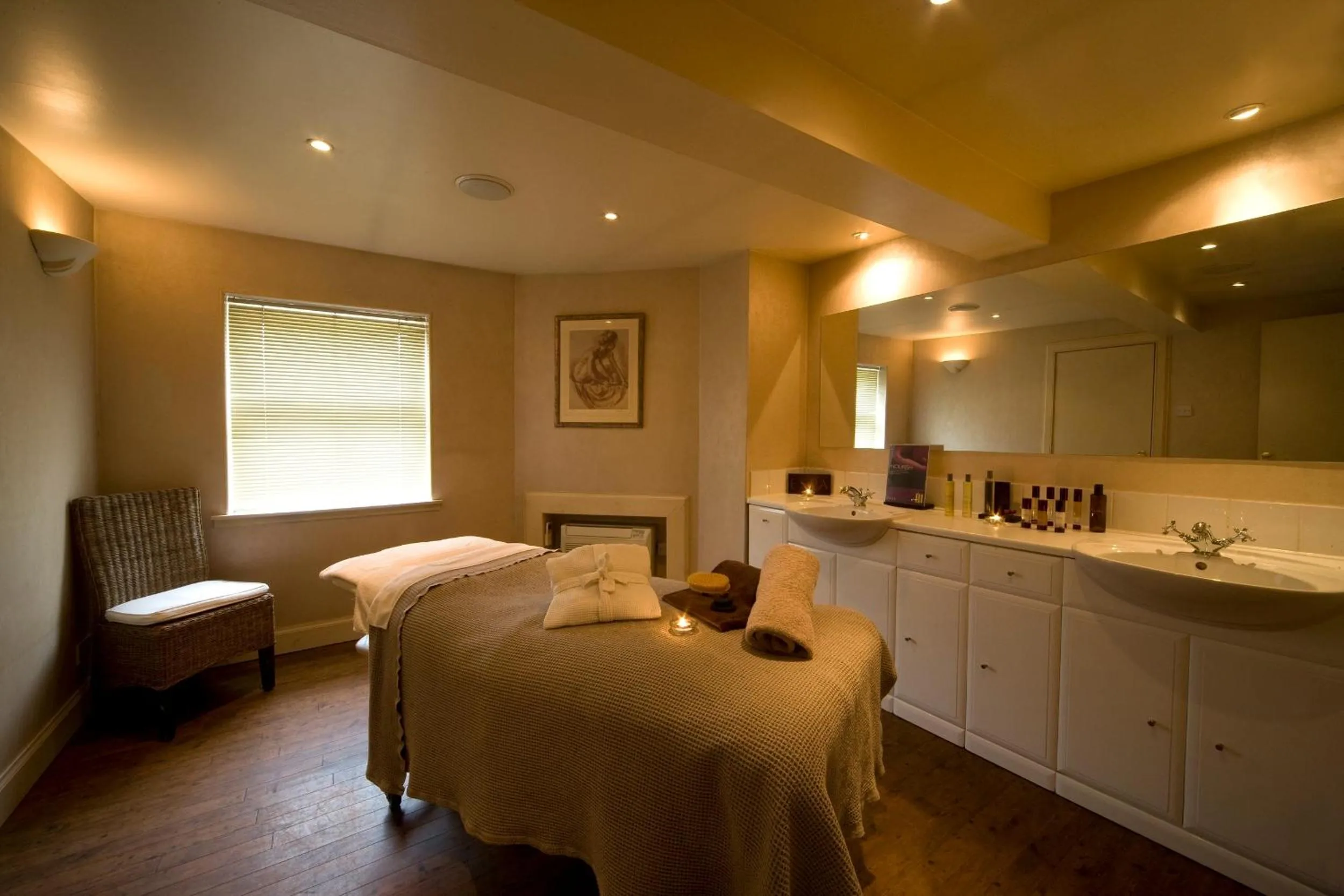Massage, Bed in Isle of Eriska Hotel Spa & Island