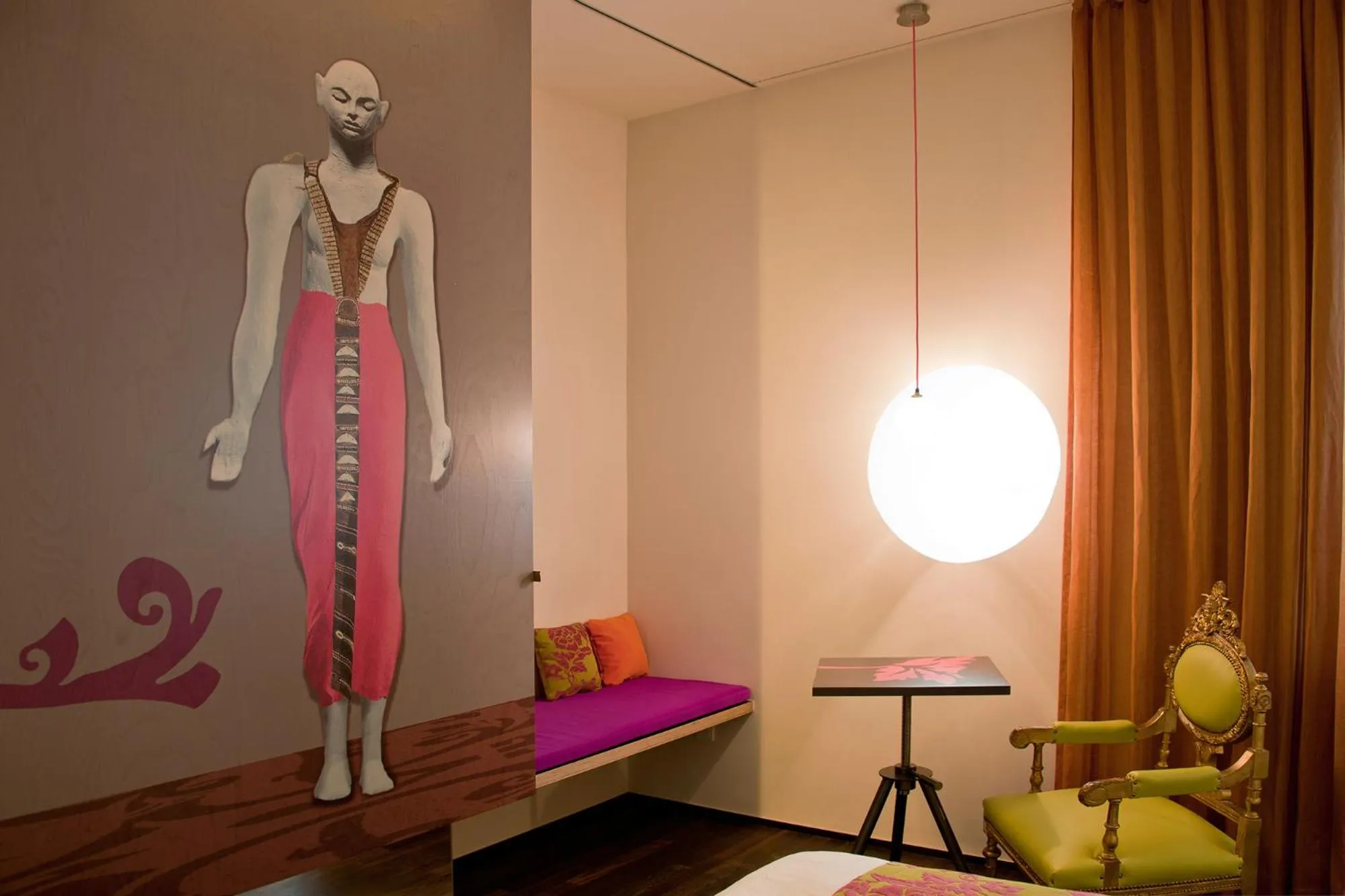 Seating area in Nala Individuellhotel