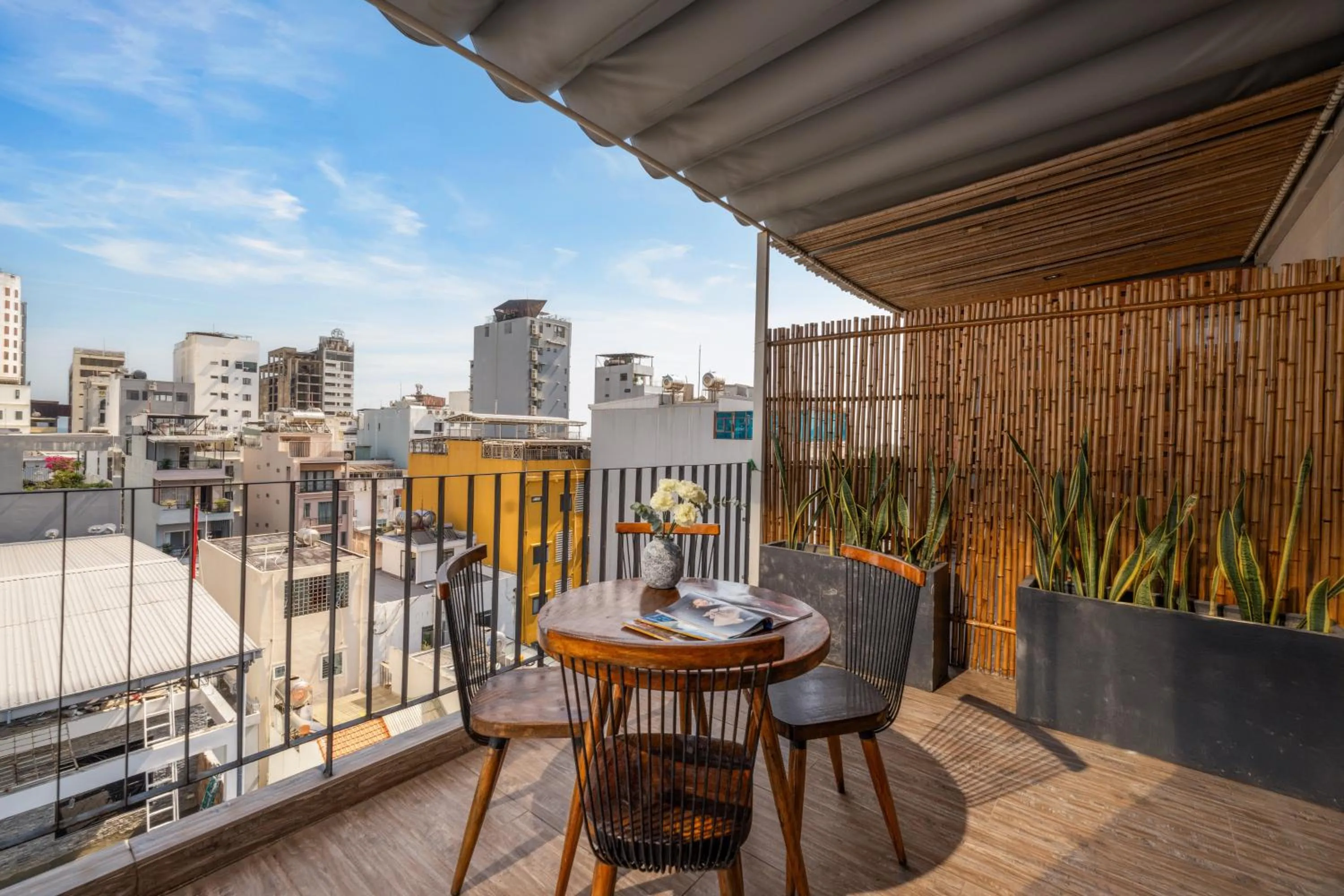 Day in LUK Inn Hotel - An Thuong, Da Nang