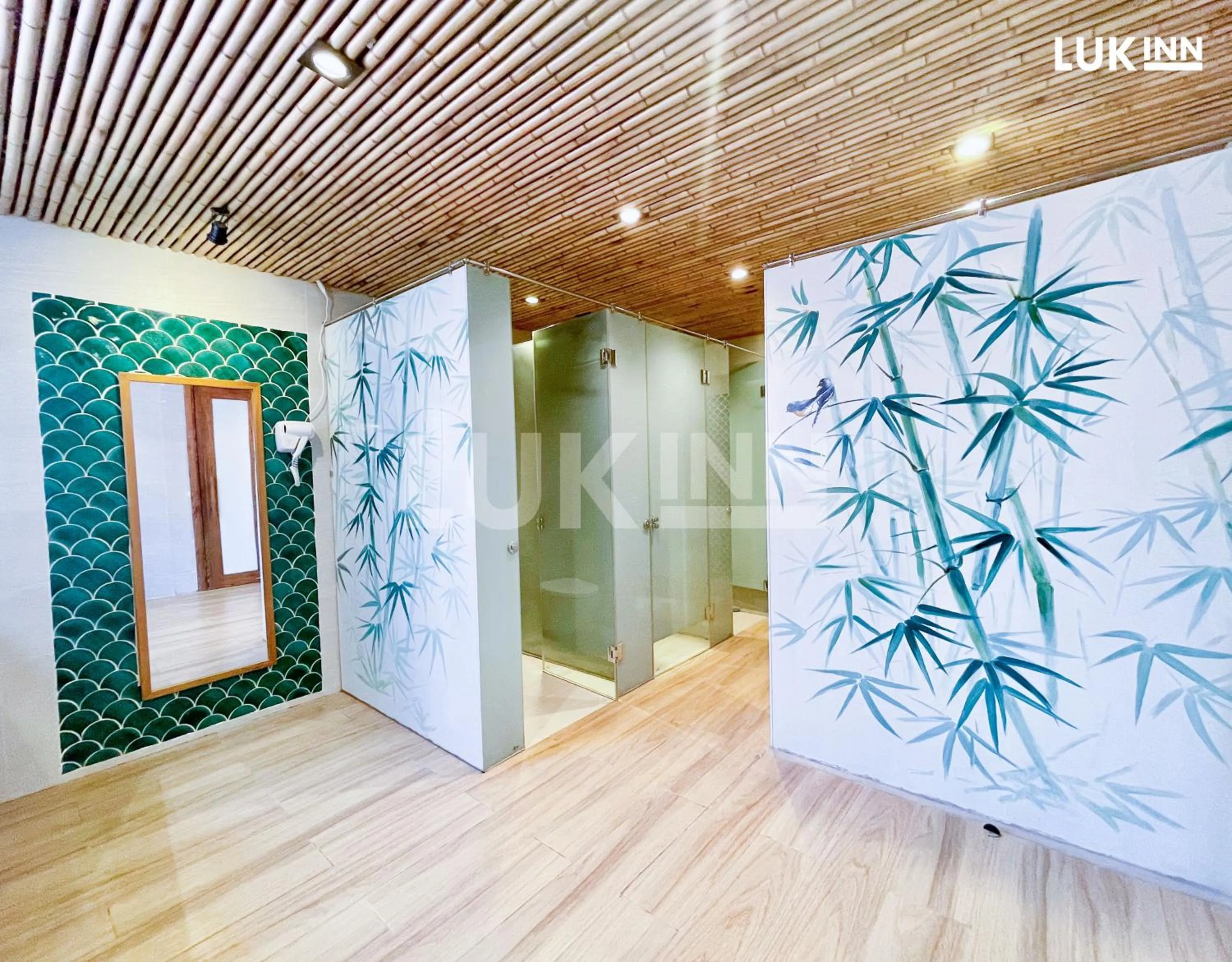 Toilet in LUK Inn Hotel - An Thượng, Đà Nẵng