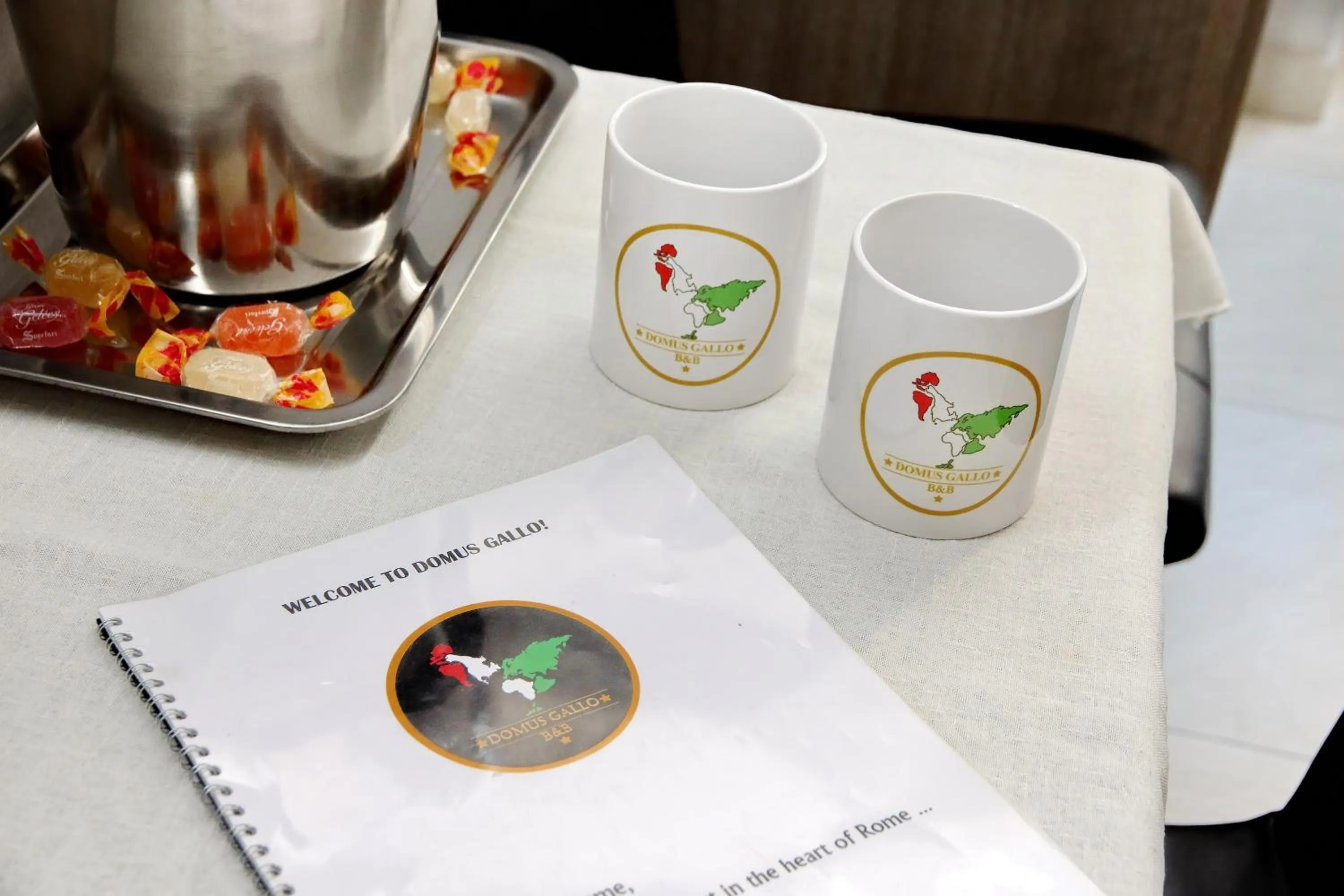 room service in Domus Gallo Guest House