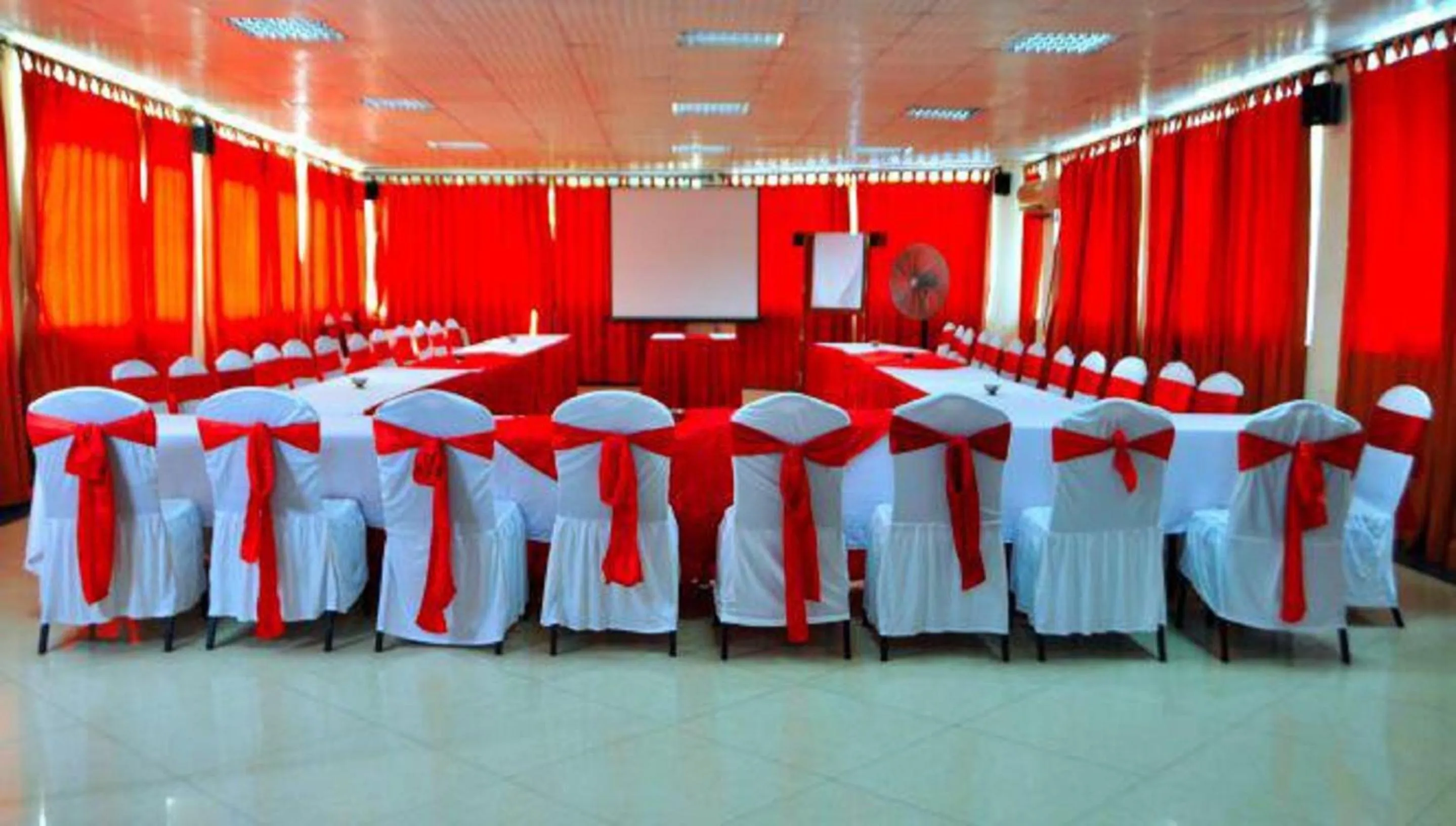 Meeting/conference room in Sai Rock Beach Hotel & Spa