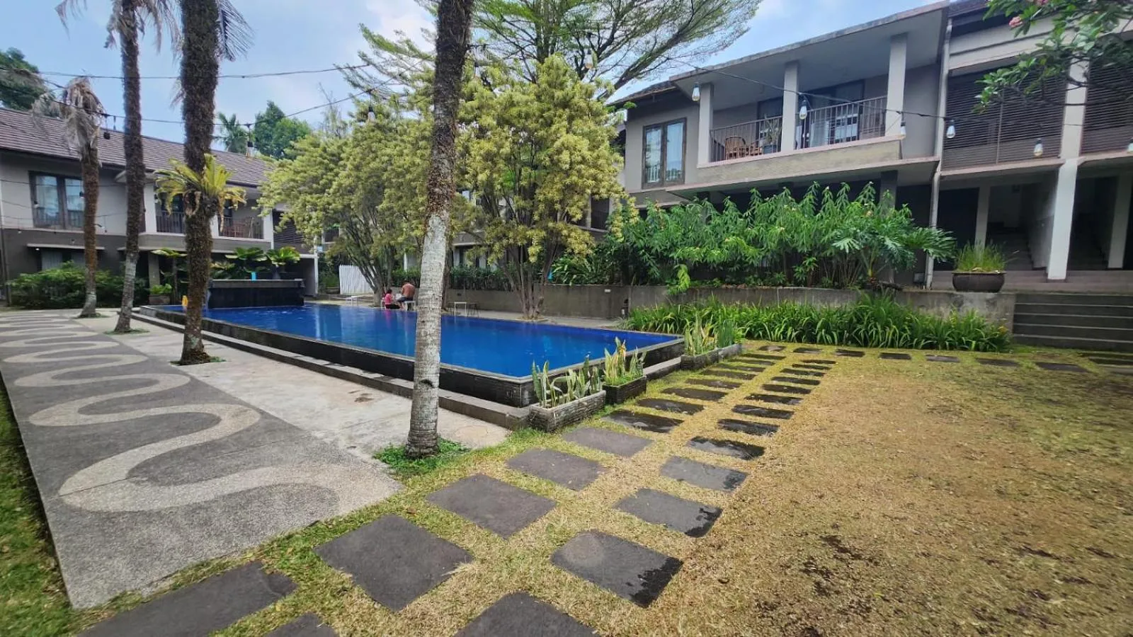 Children play ground in Summer Hills Hotel & Villas Bandung