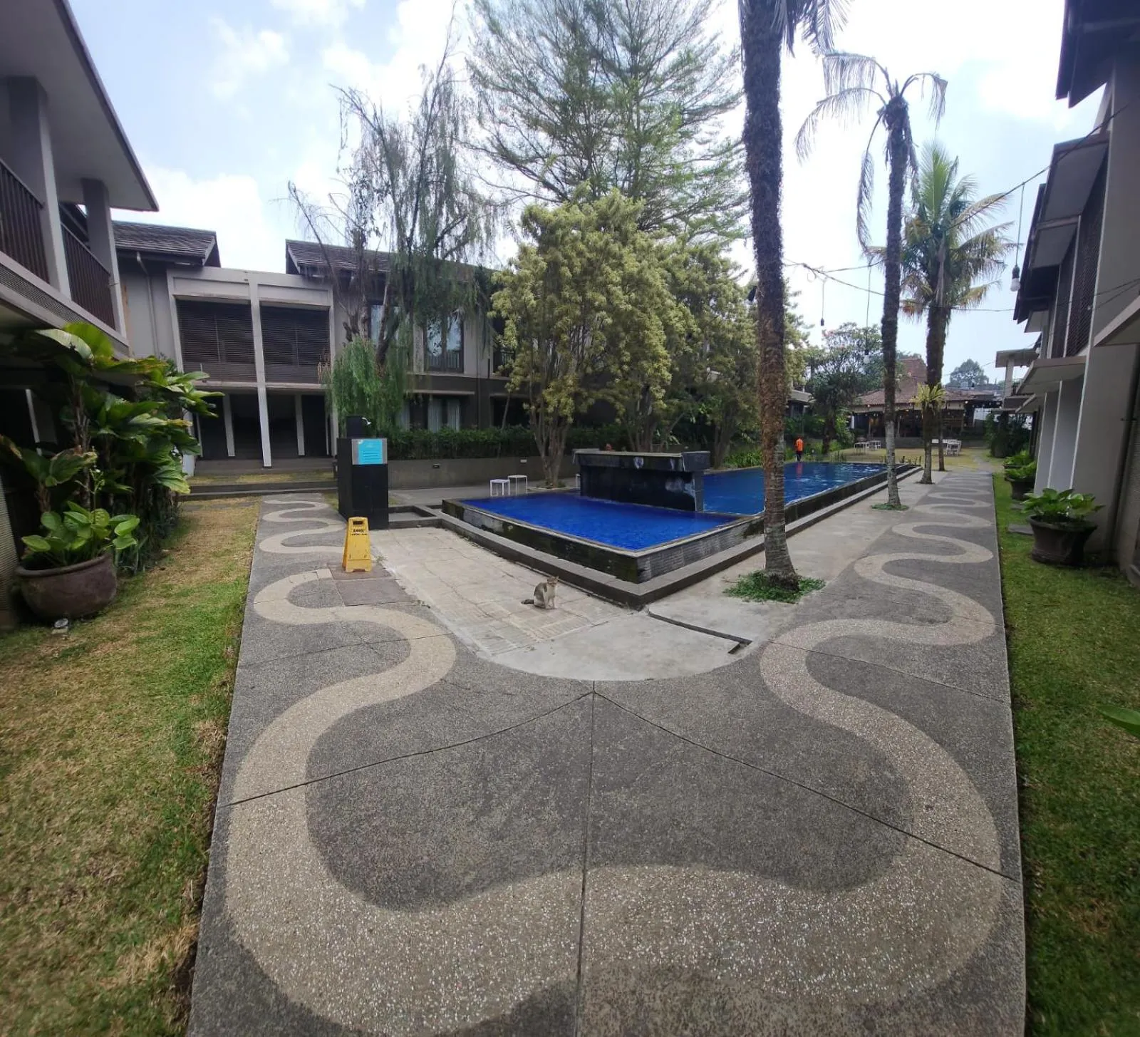 Property building in Summer Hills Hotel & Villas Bandung