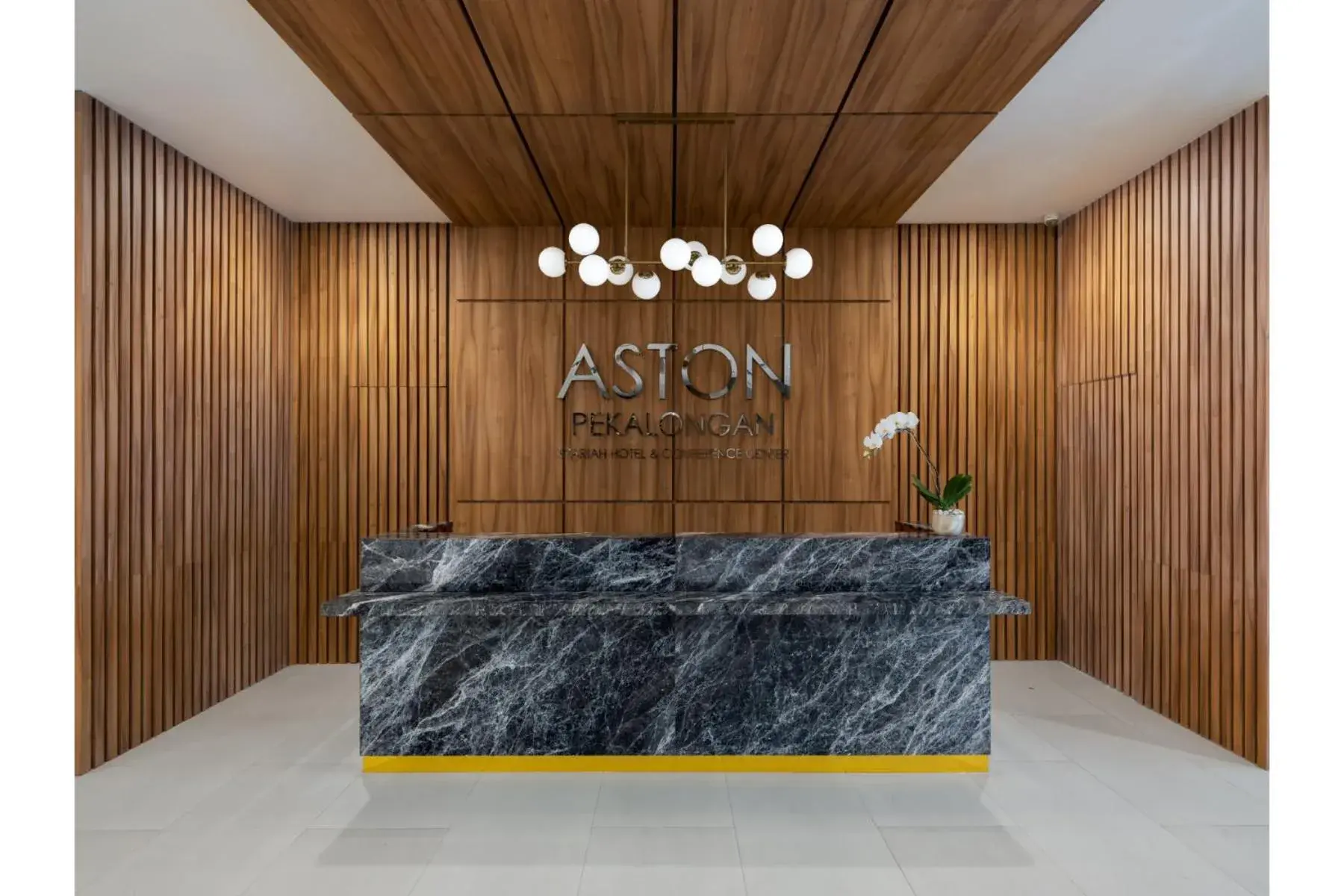 Aston Pekalongan Syariah Hotel & Conference Center Aston Pekalongan Syariah Hotel & Conference Center