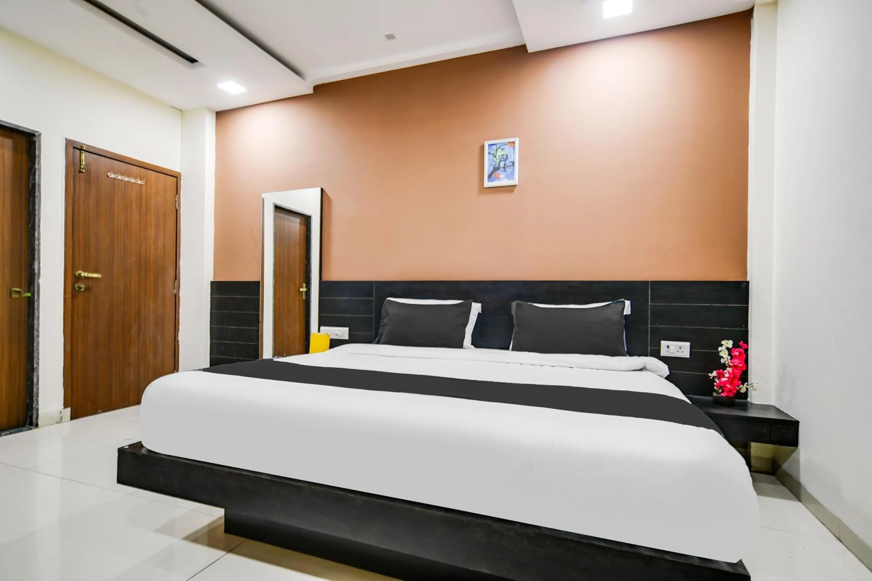 Bedroom, Bed in Super Collection O Indore Near Omax City 1