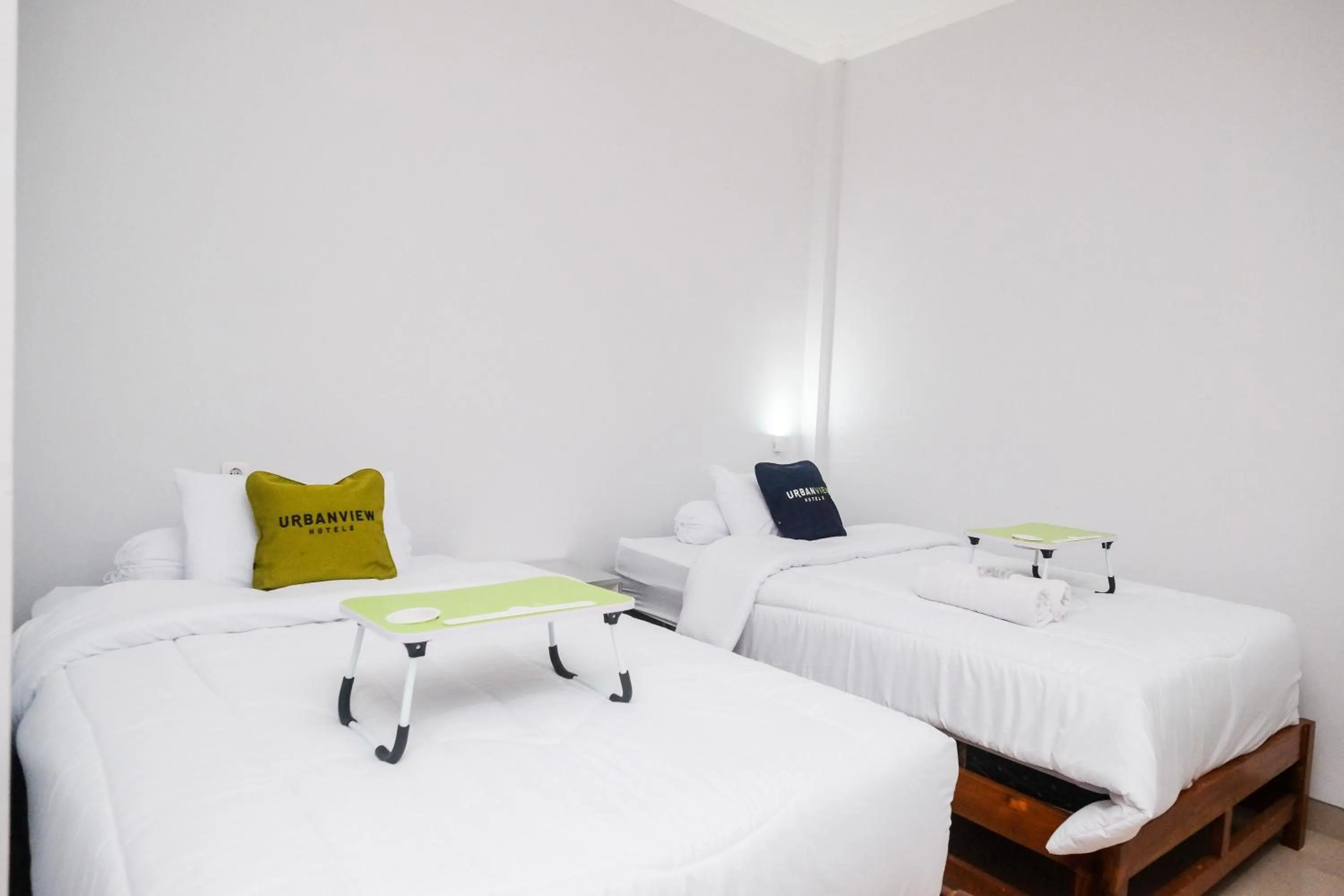 Bed in Urbanview Syariah Loji Arum Stasiun Klaten by RedDoorz